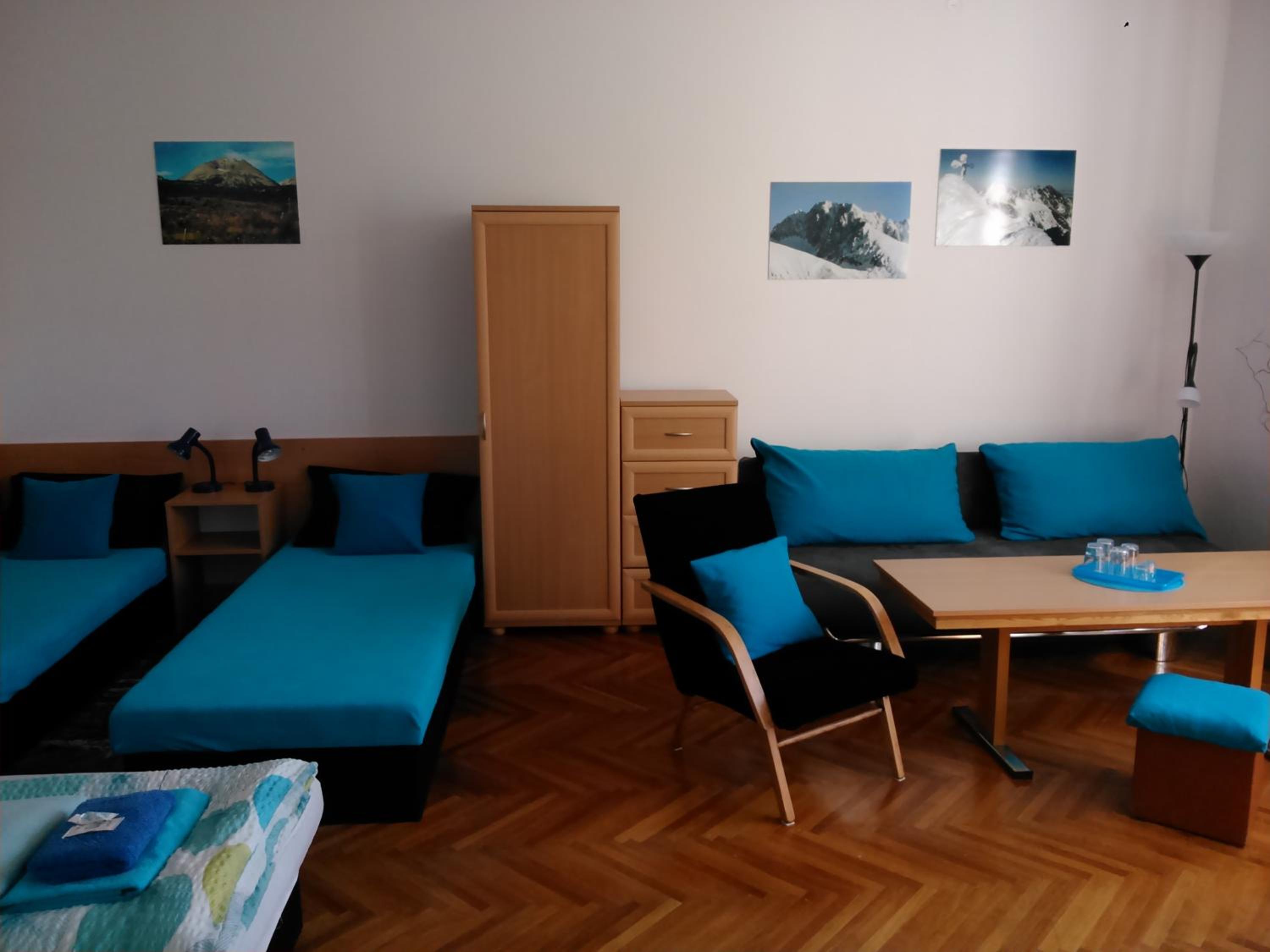 Photo 42