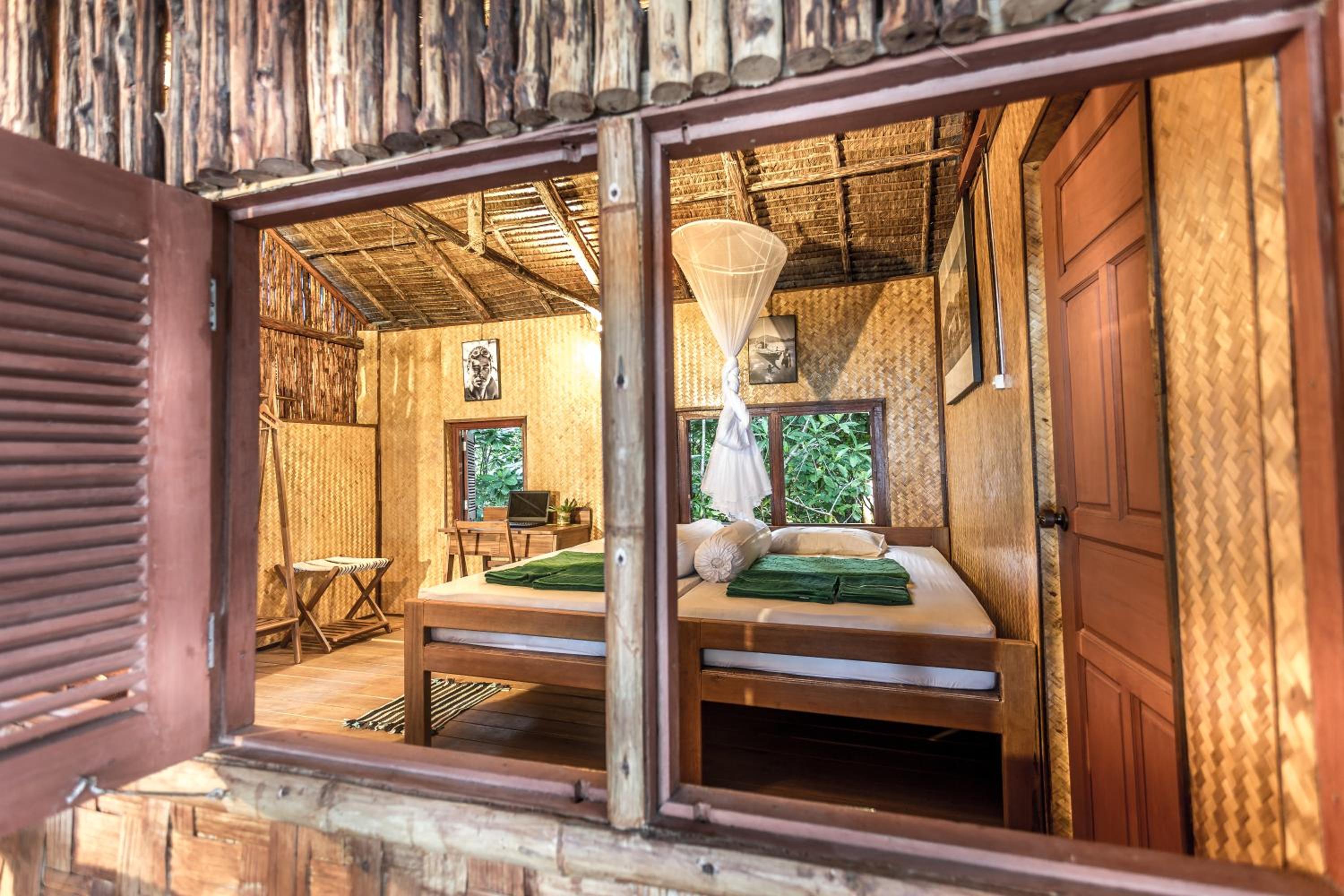 Boulder Bay Eco Resort - Nga Khin Nyo Gyee Island