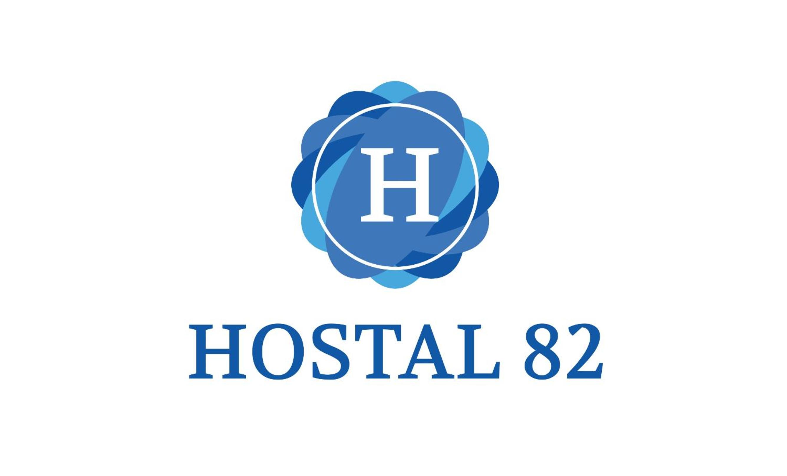 Hostal 82