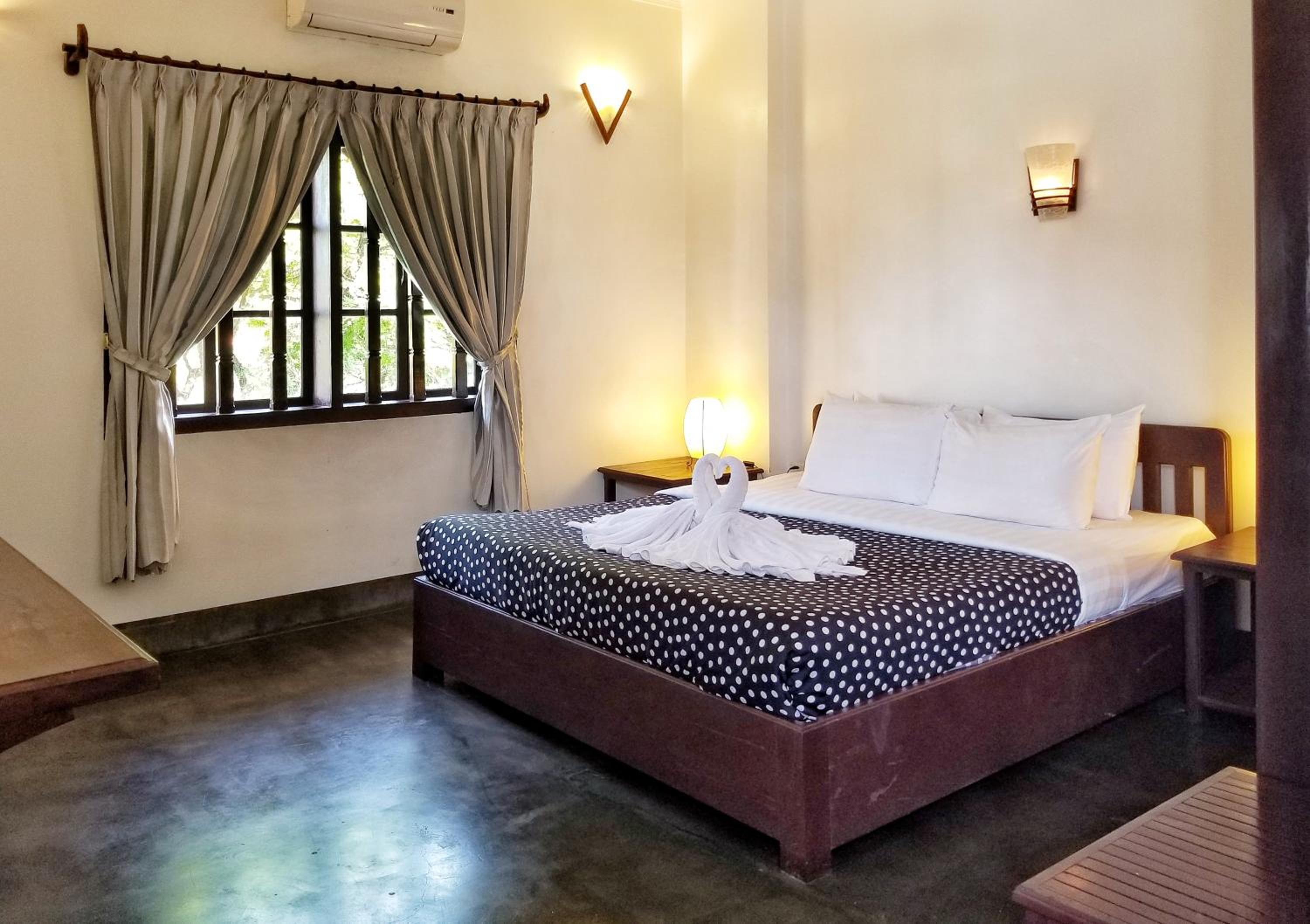 Uncle Sam Villa