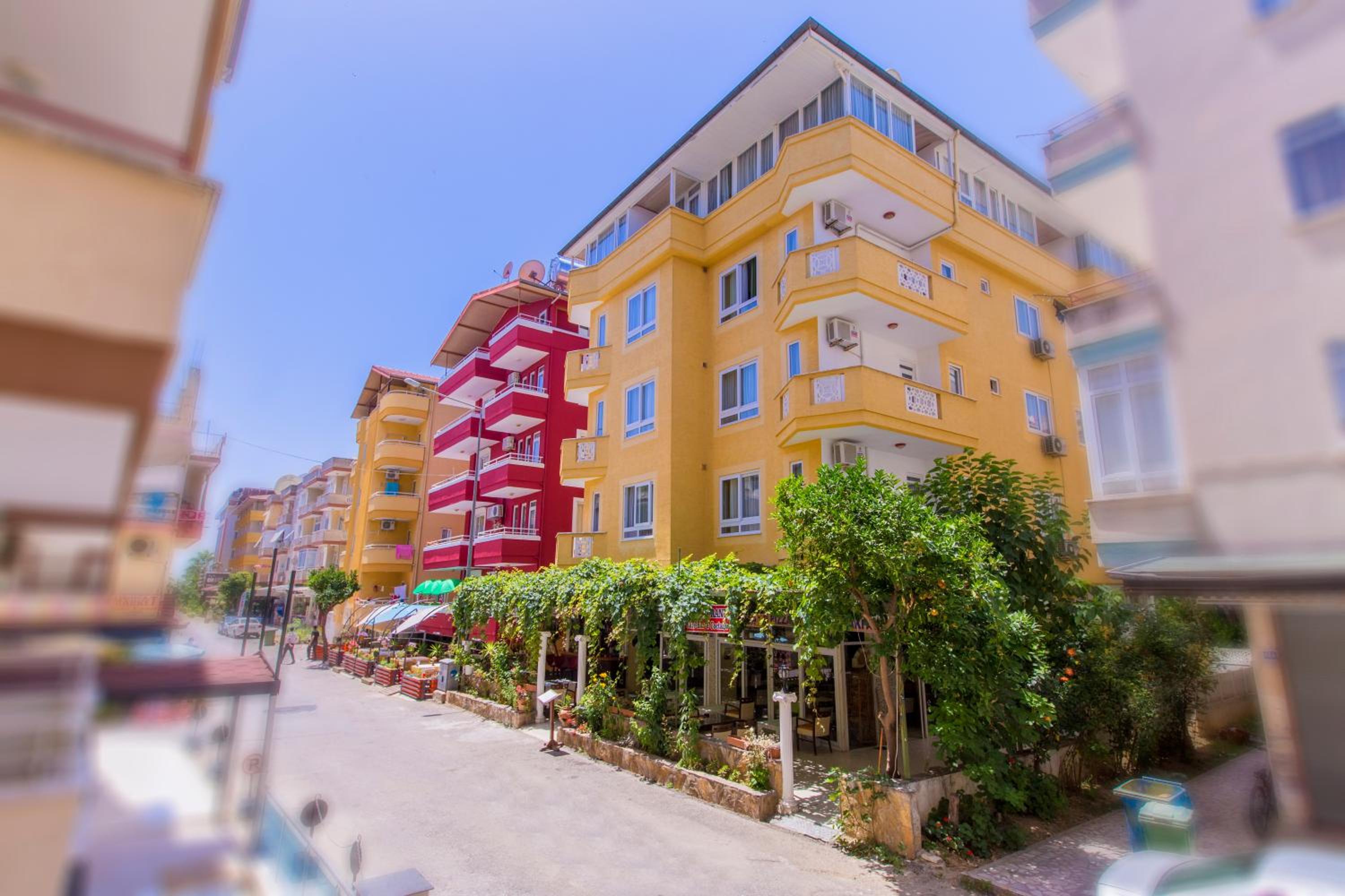 Bayram Apart Hotel - Image 9