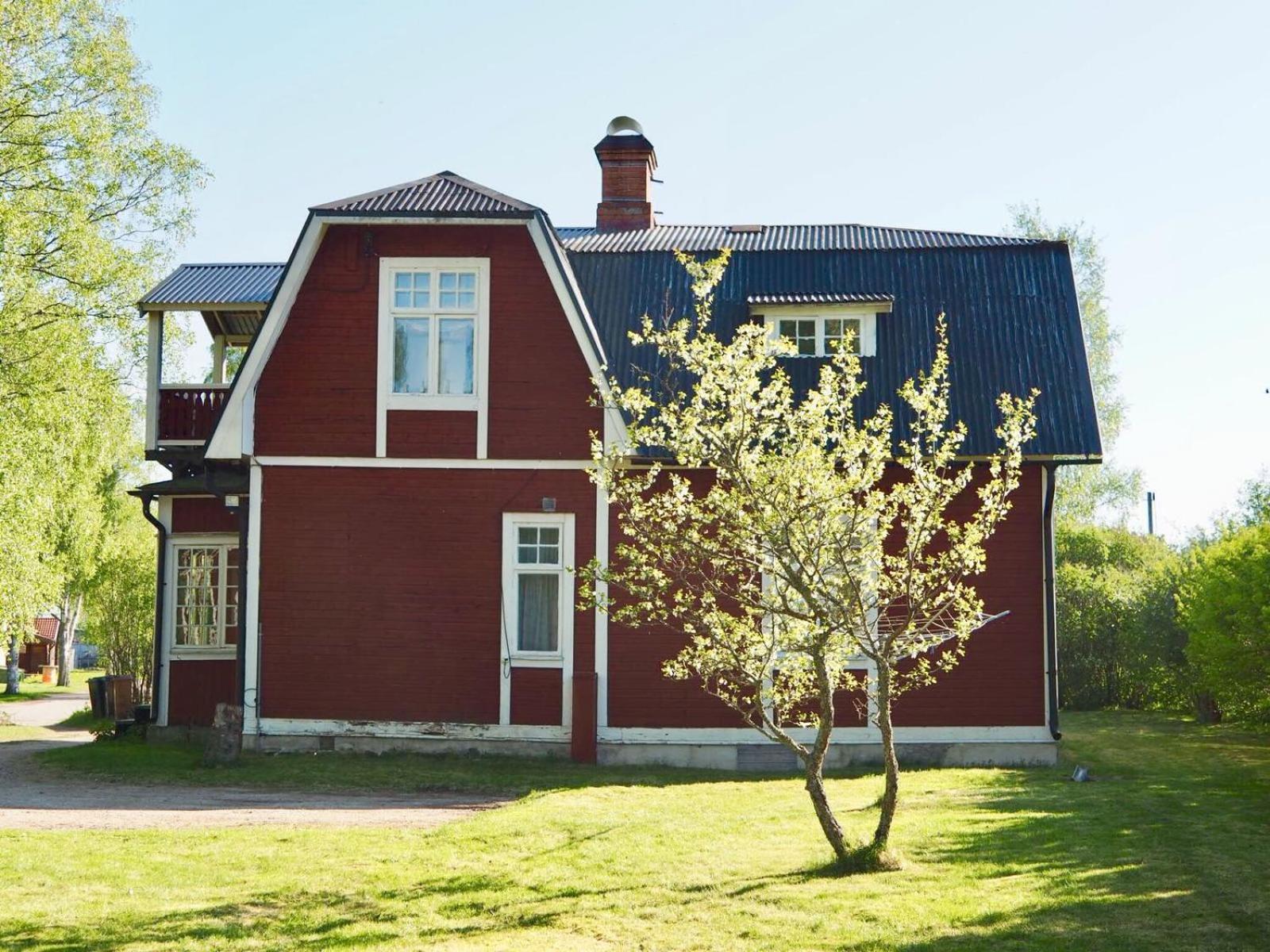 Orsastuguthyrning-Kyrkbyn view 3