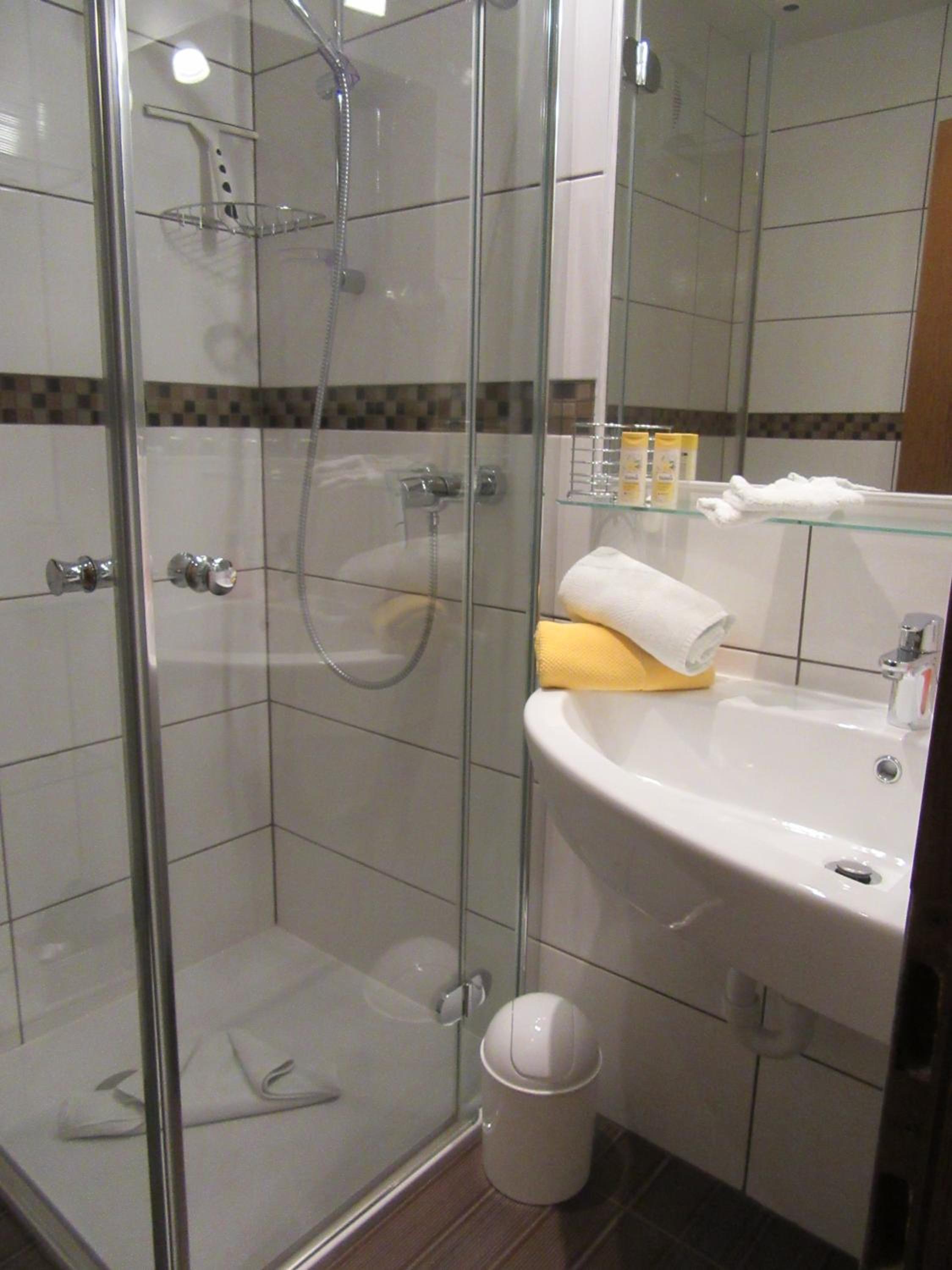 Photo 37