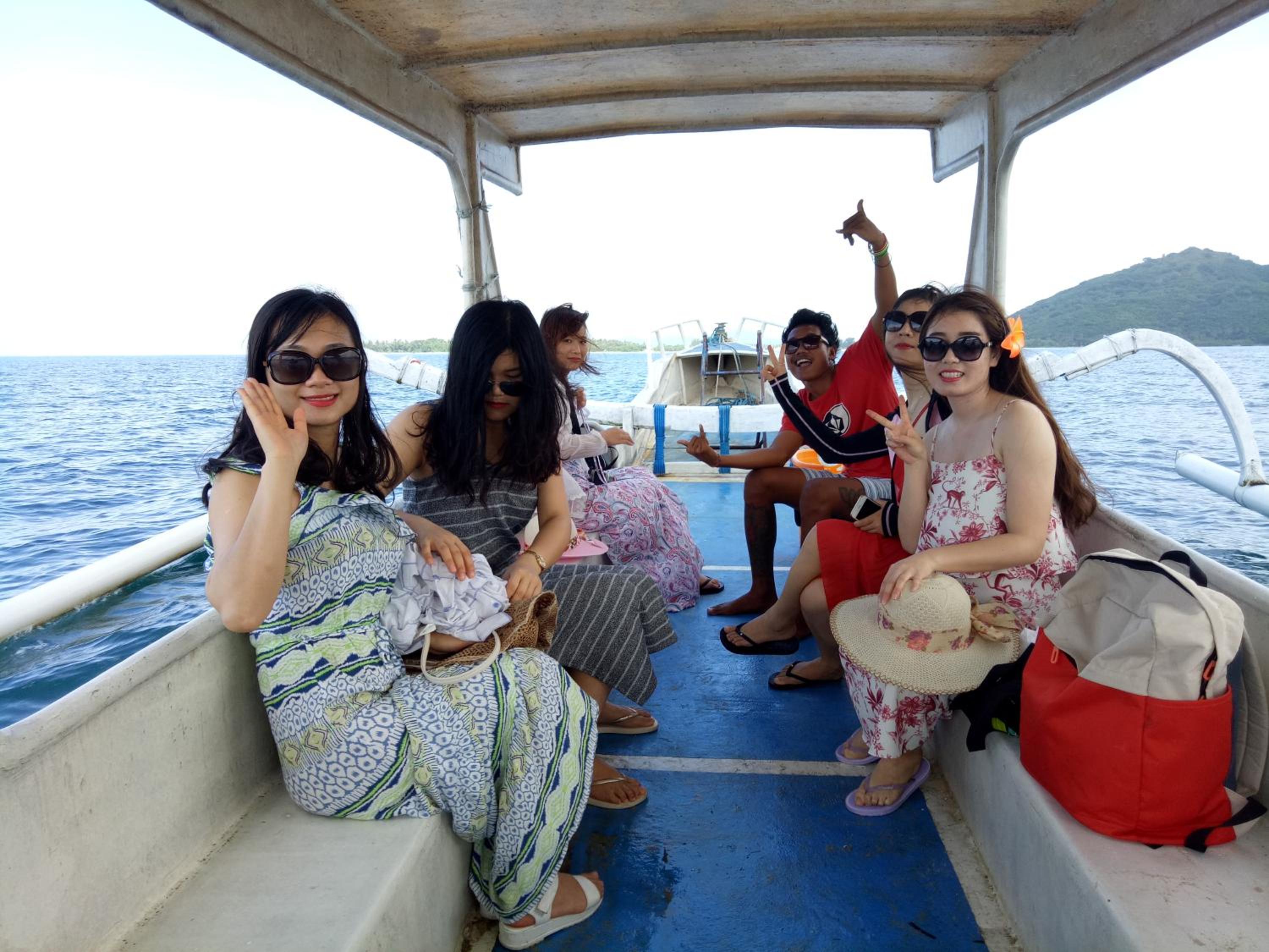 Krisna Bungalows and Restaurant