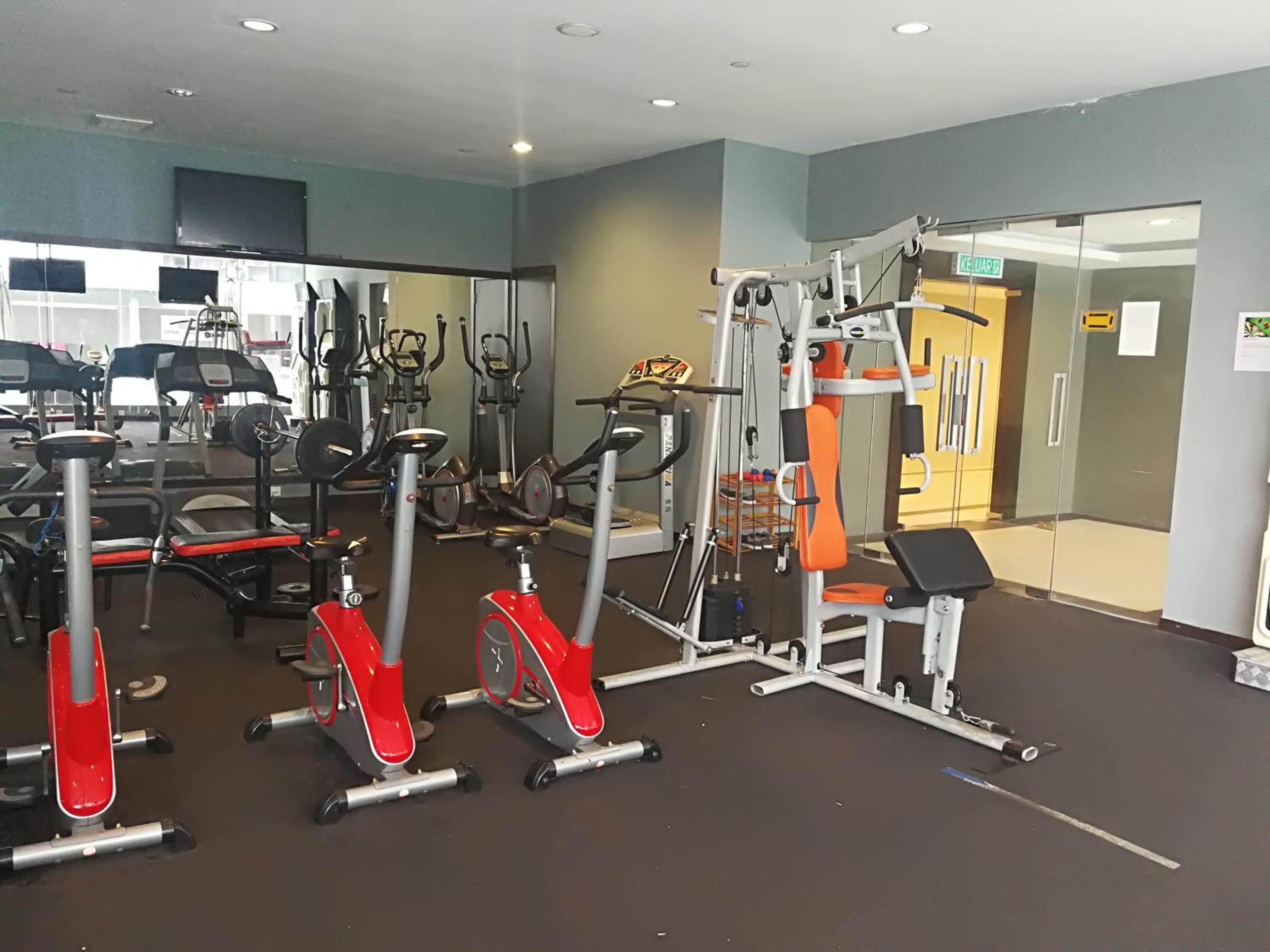 10-12Pax Fahrenheit 88 Pavillion Bukit Bintang TRX AJHOME