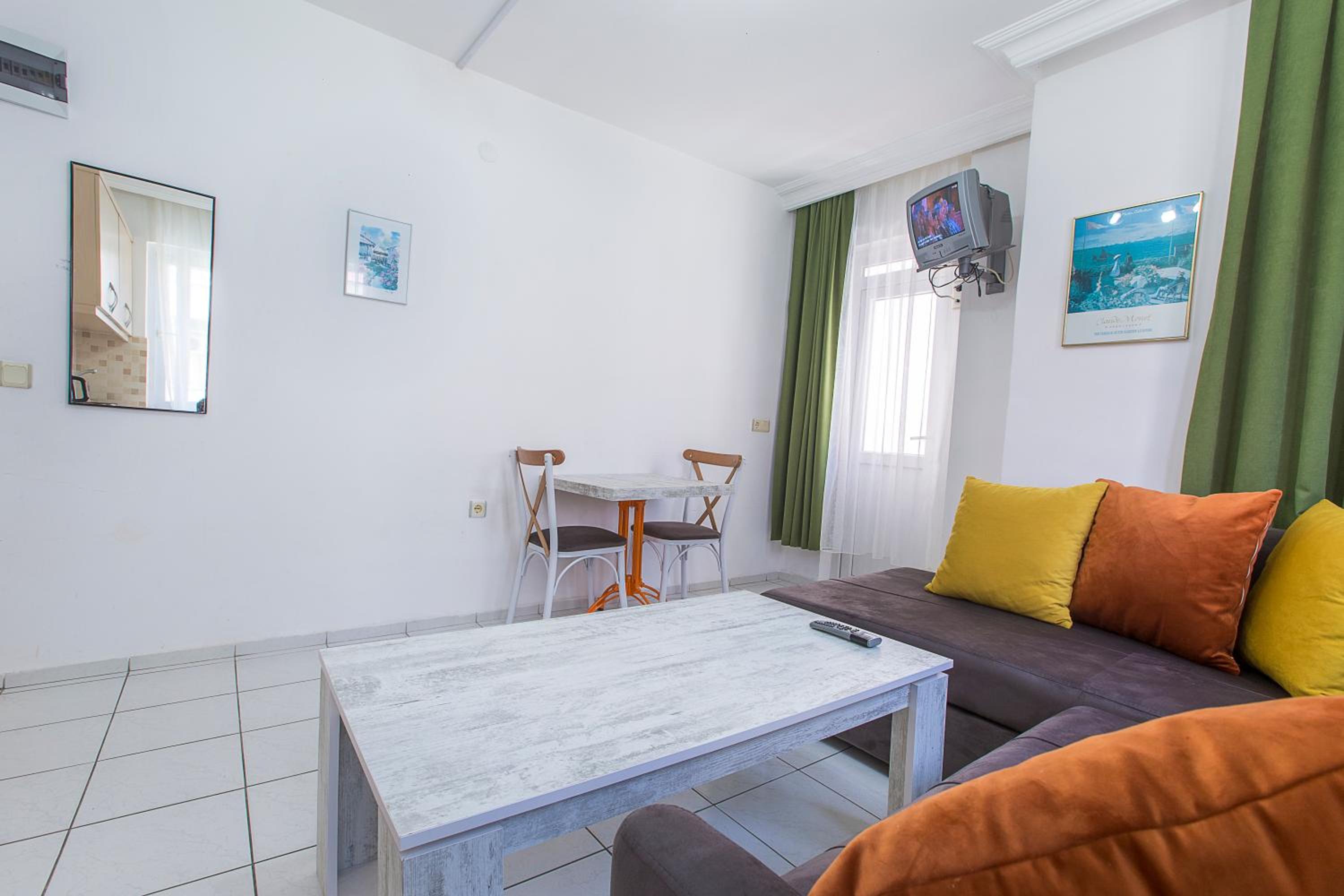 Bayram Apart Hotel - Image 13