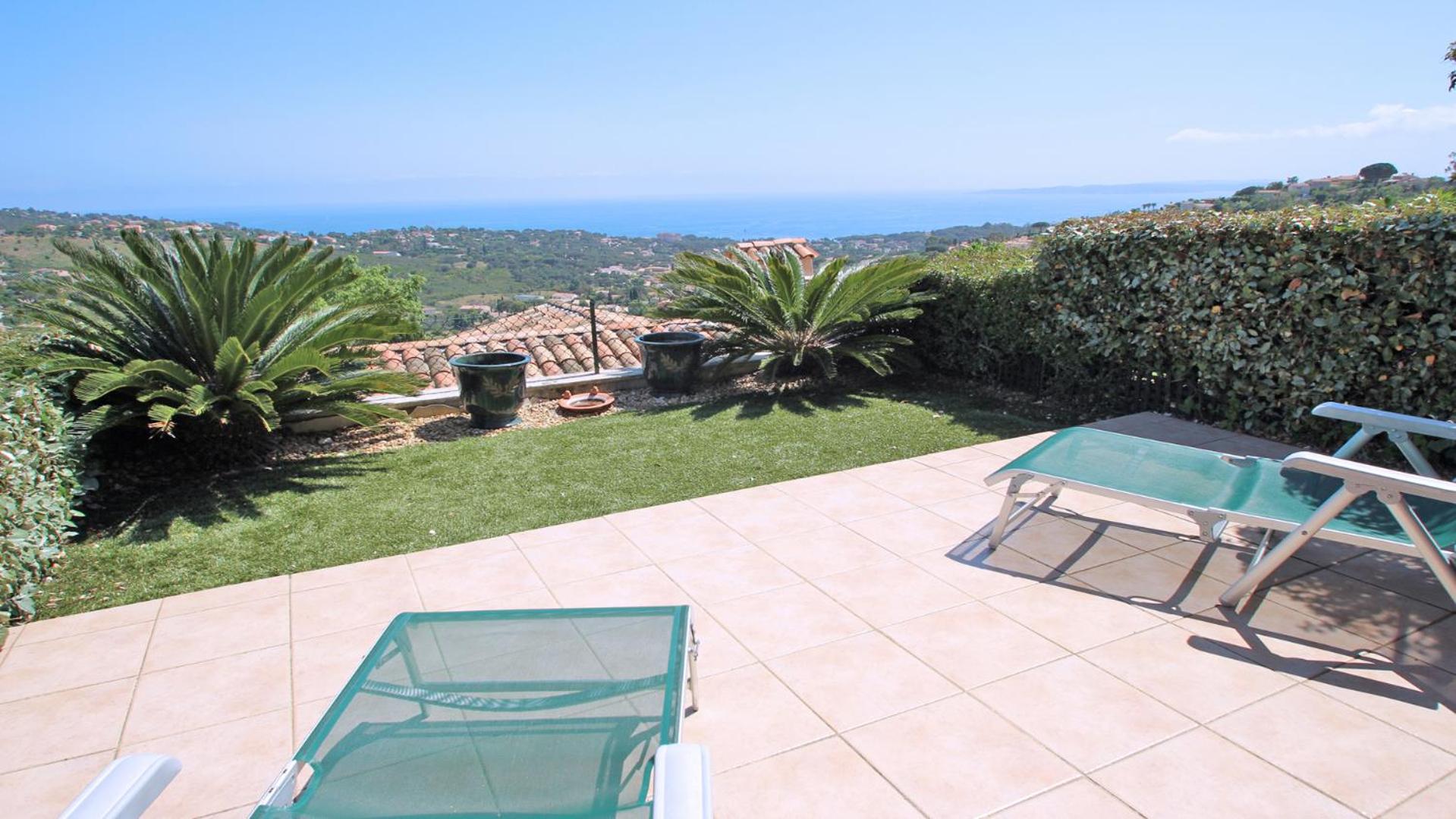 Petit Village view 4