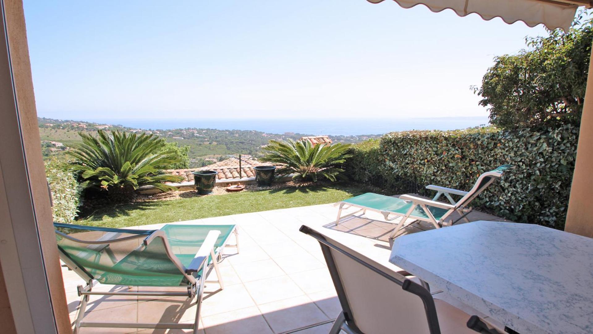 Petit Village view 5