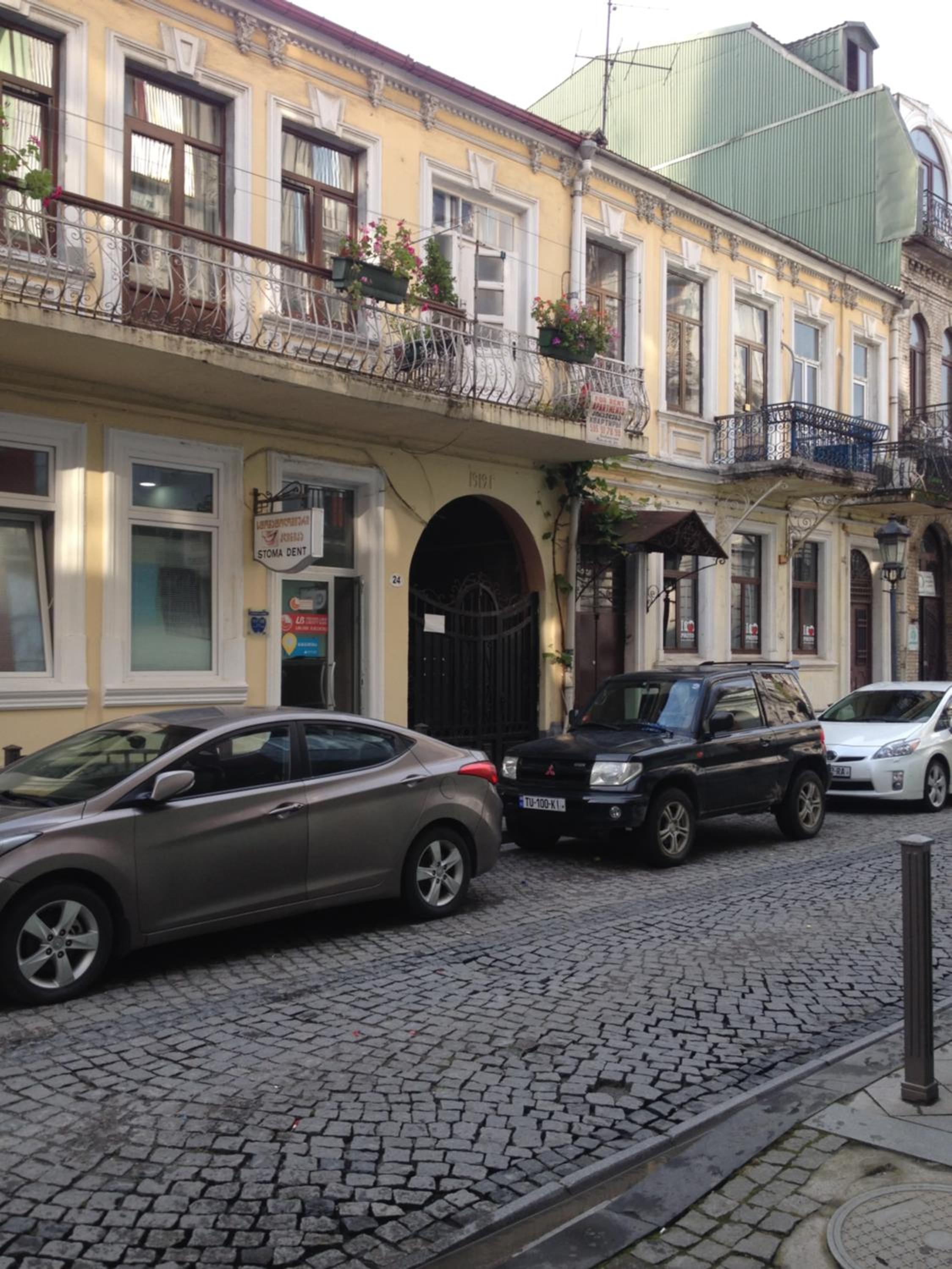 Apartment on Melashvili 24 (Old Batumi) view 5