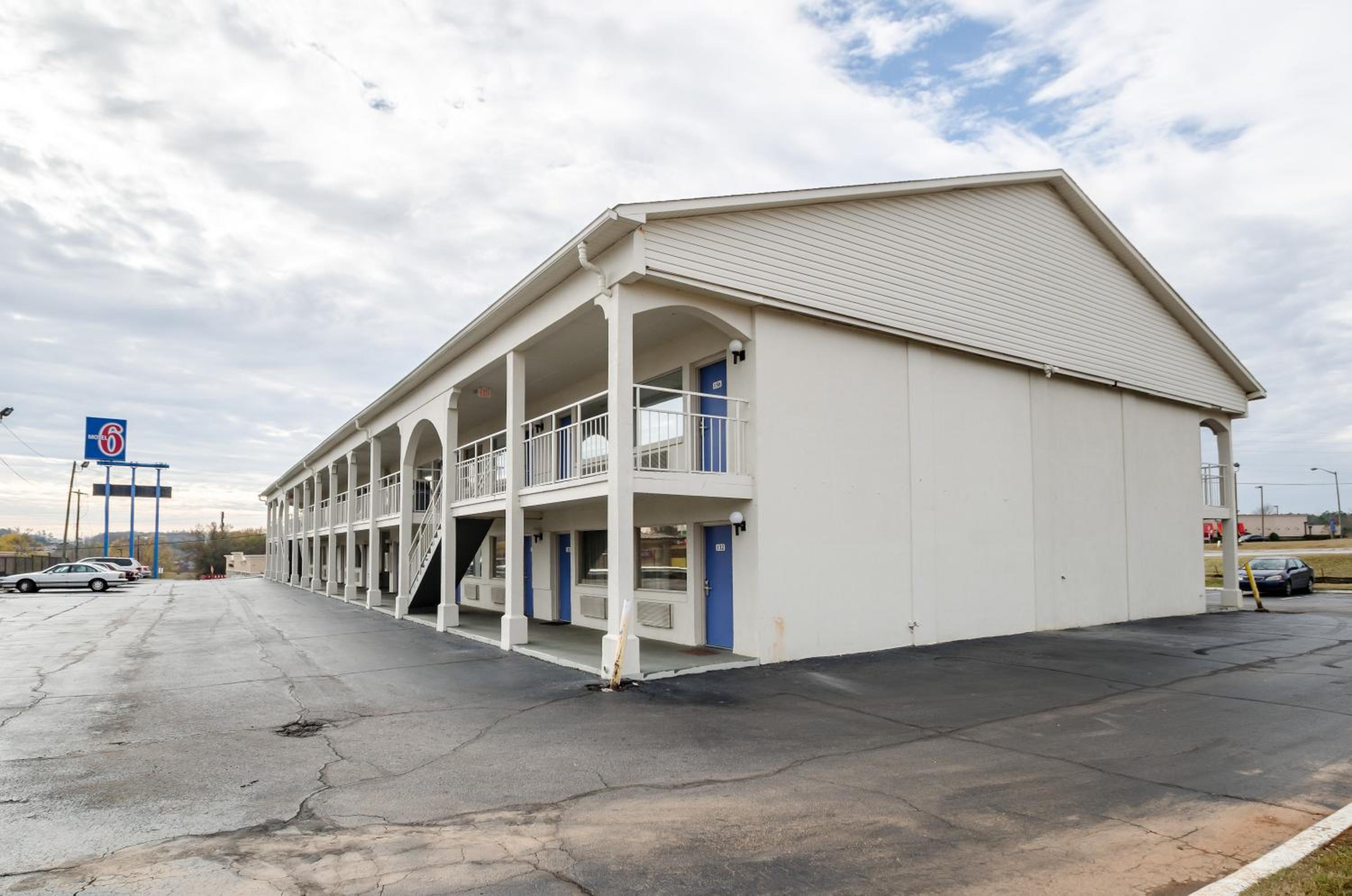 Motel 6-Commerce, GA