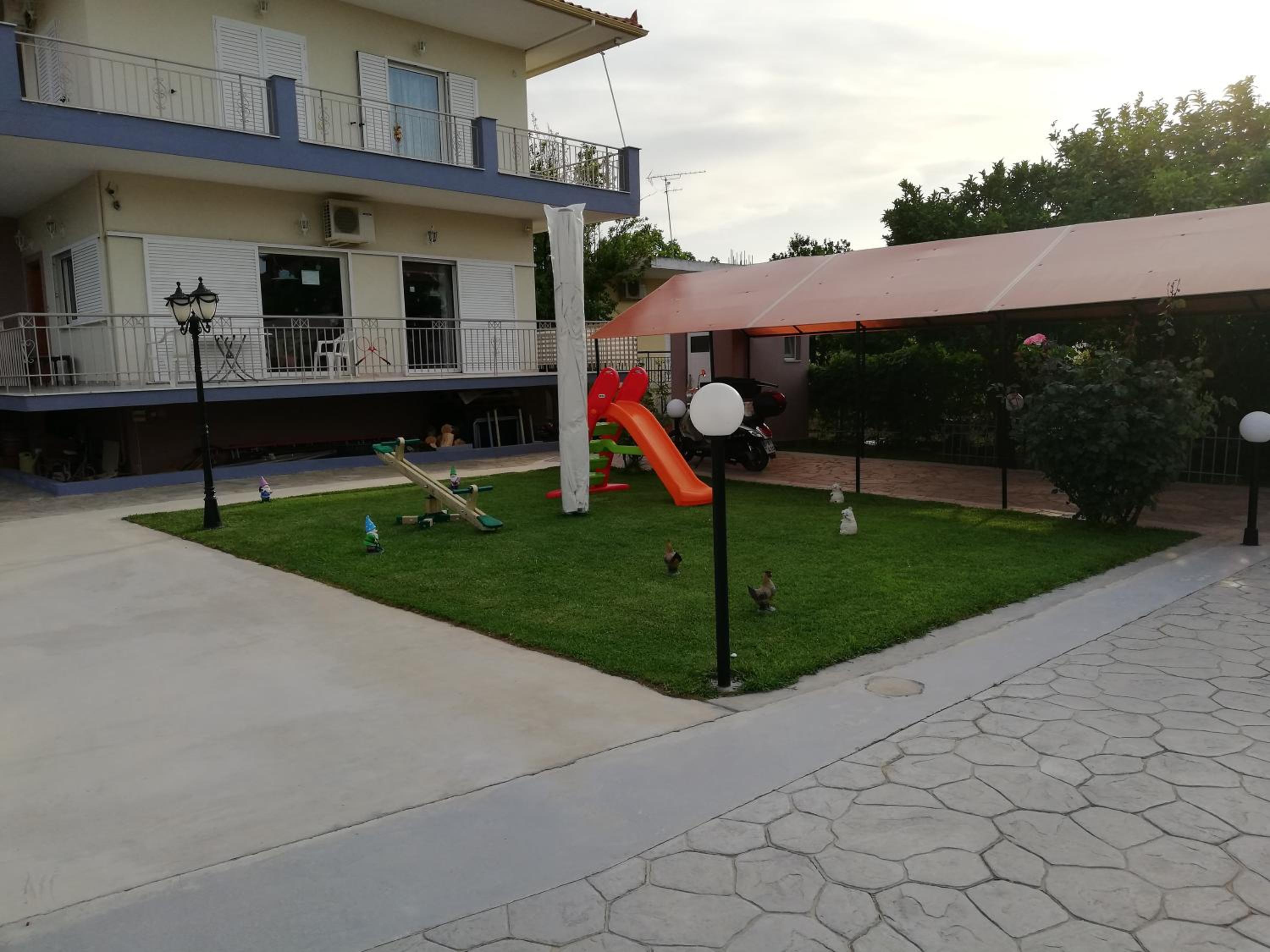 Photo 47