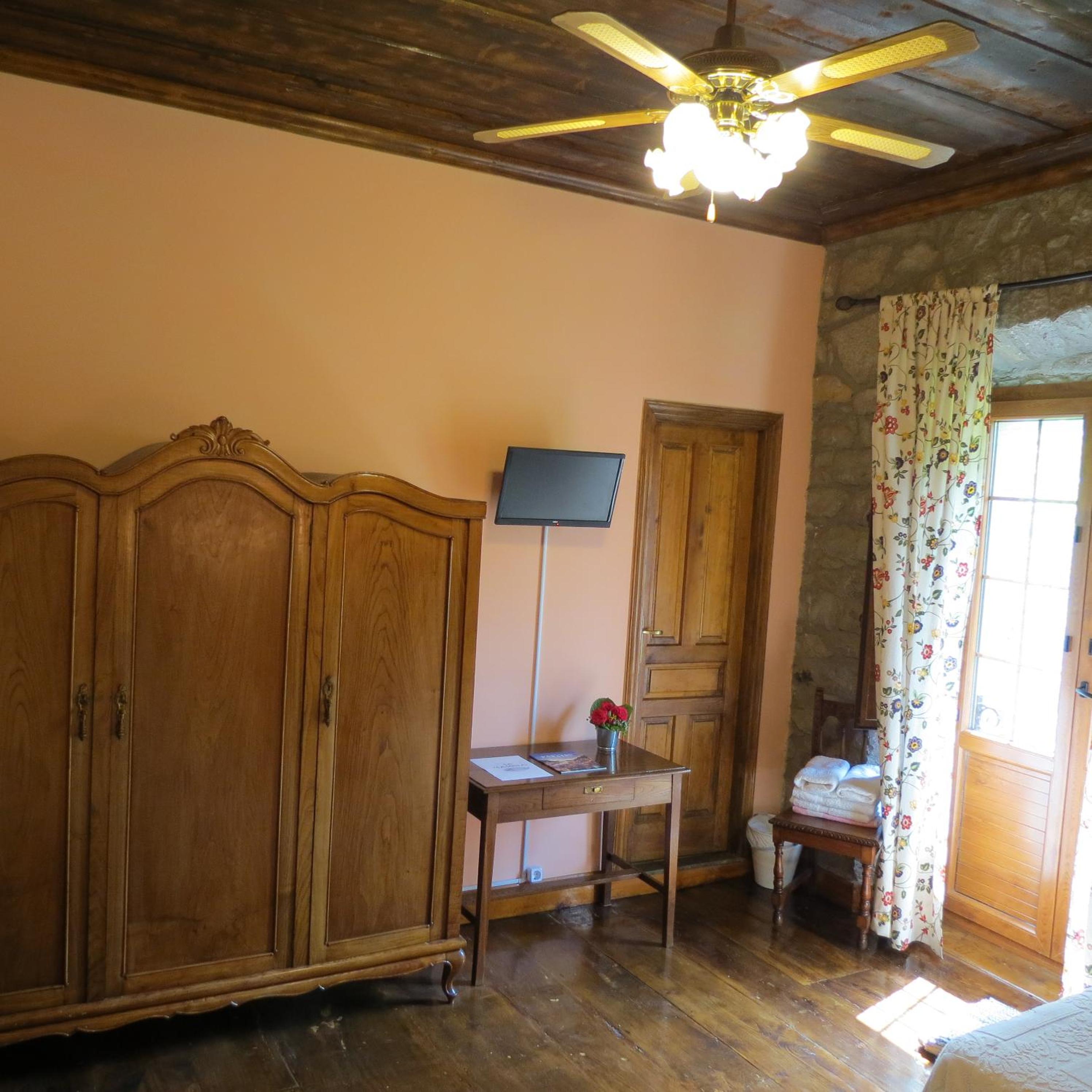 Photo 36
