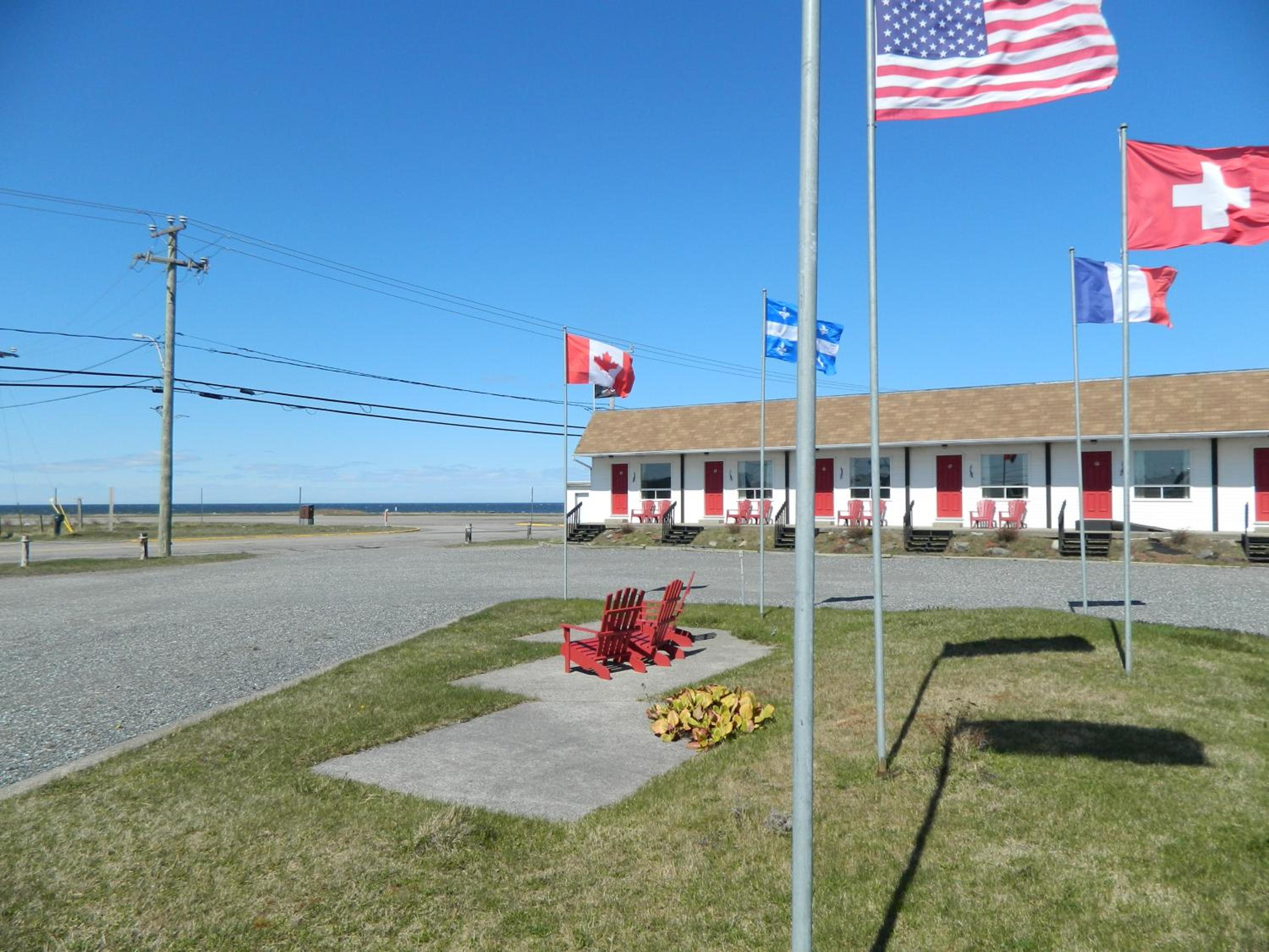 Le Pirate Motel et Camping