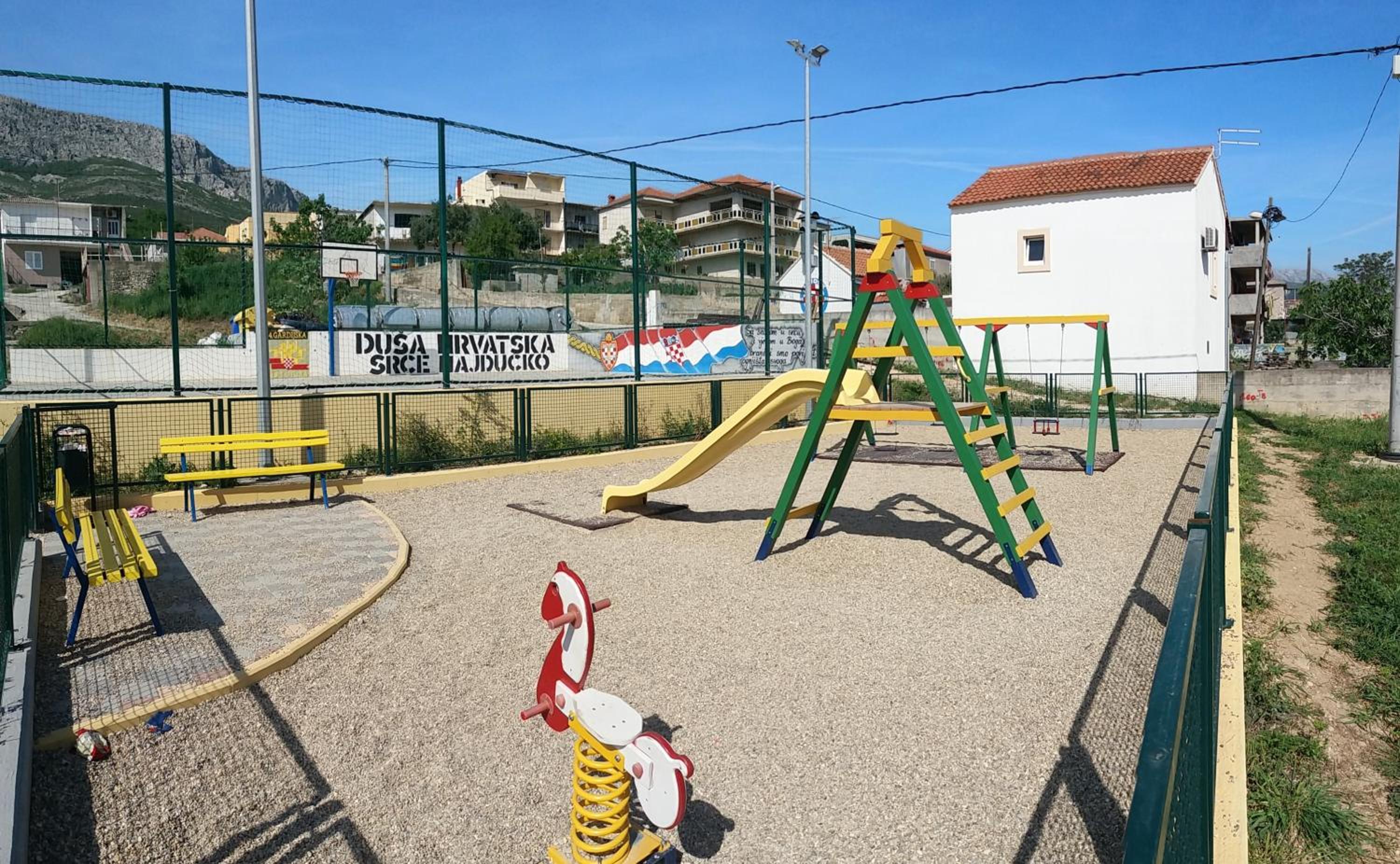 Photo 14