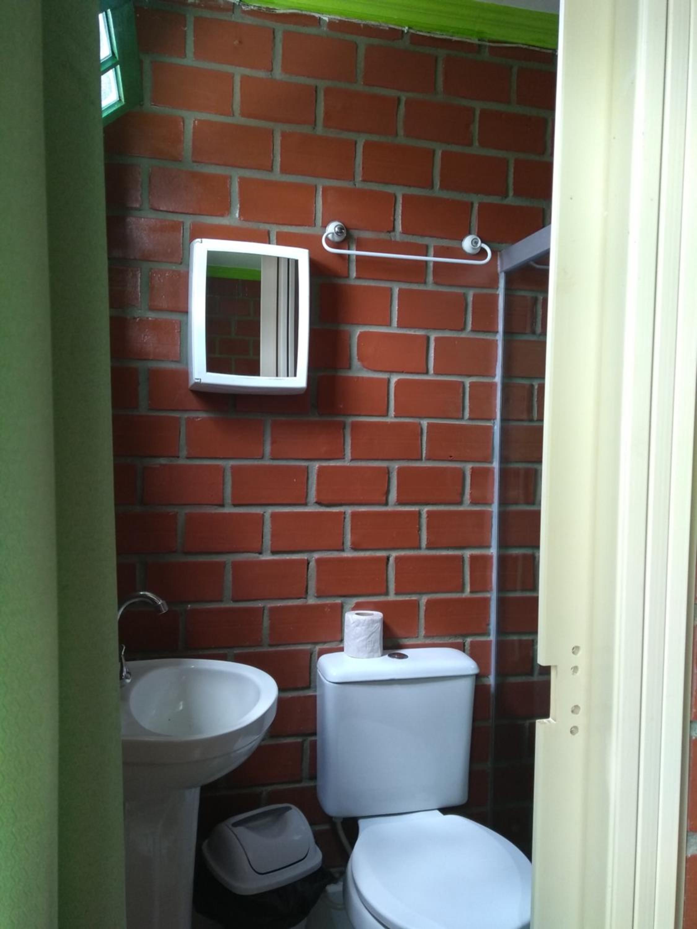 Photo 12