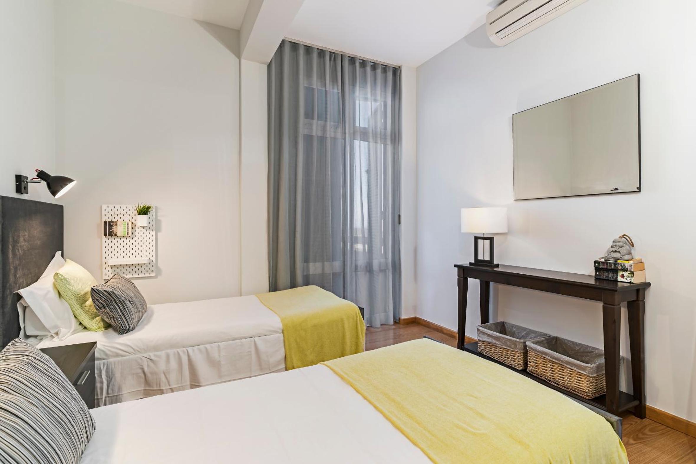 Casa Branca Apartments by TrIp2Portugal view 3