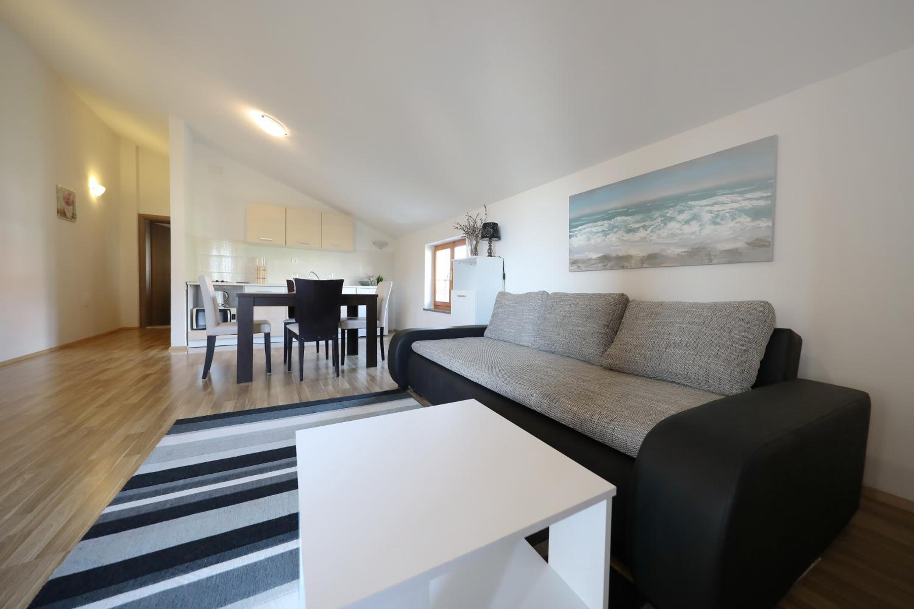 Apartment Mareta view 2