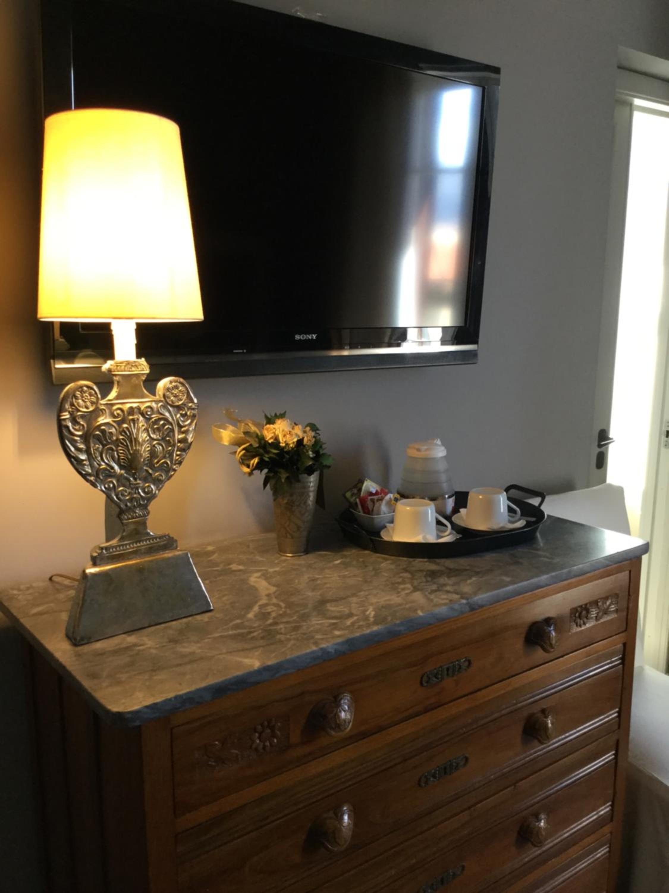 Photo 18