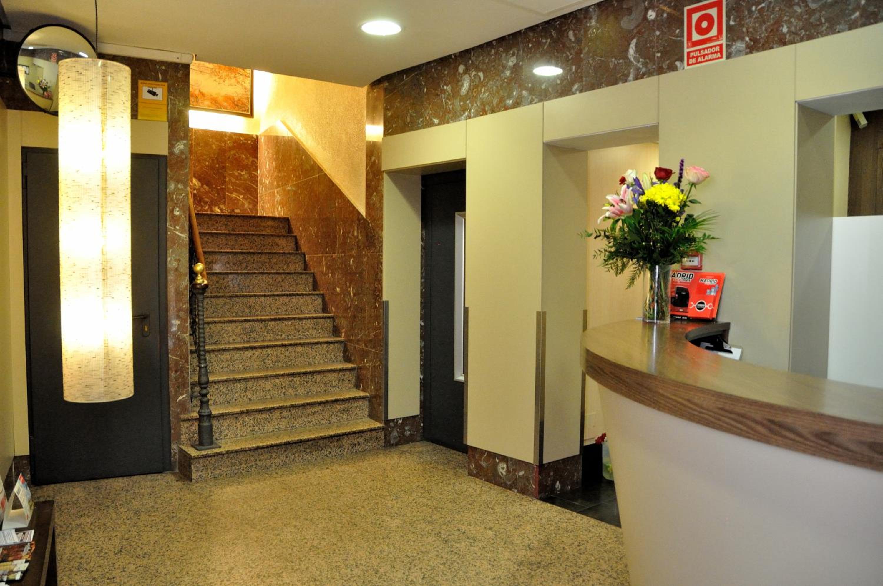 Hostal Ballesta - Image 3