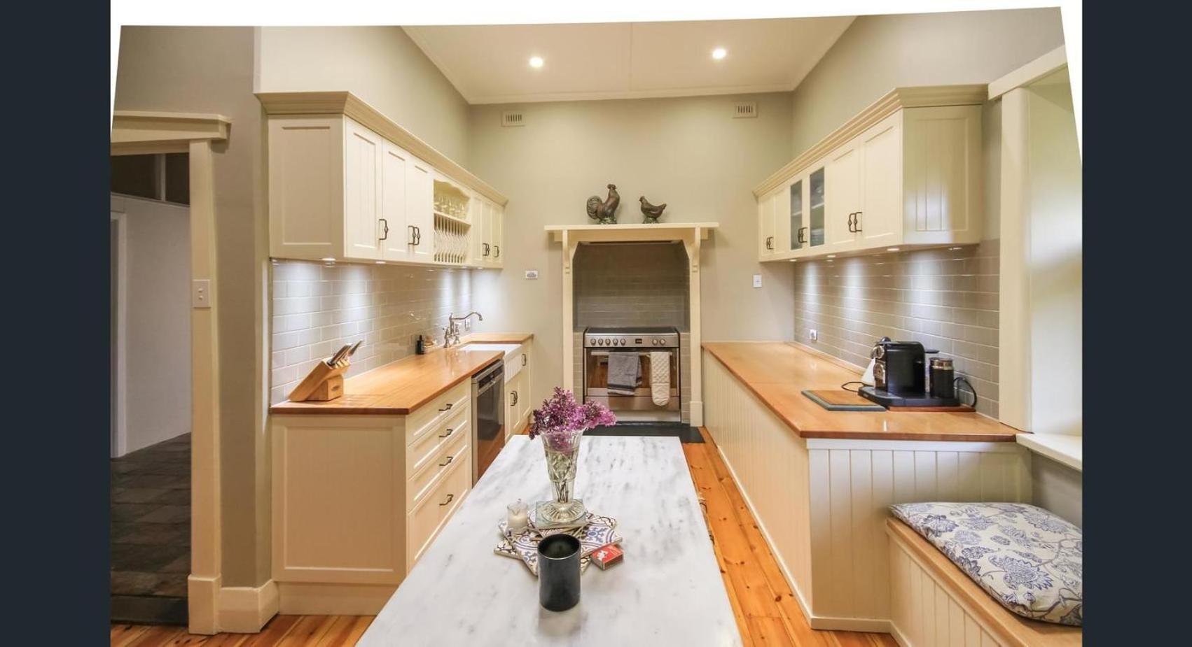 Ambrosia Holiday Home