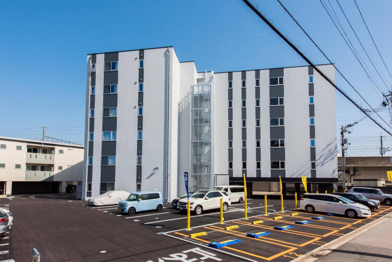 Hotel INOVA Kanazawa Station Hotel Suite - Image 1