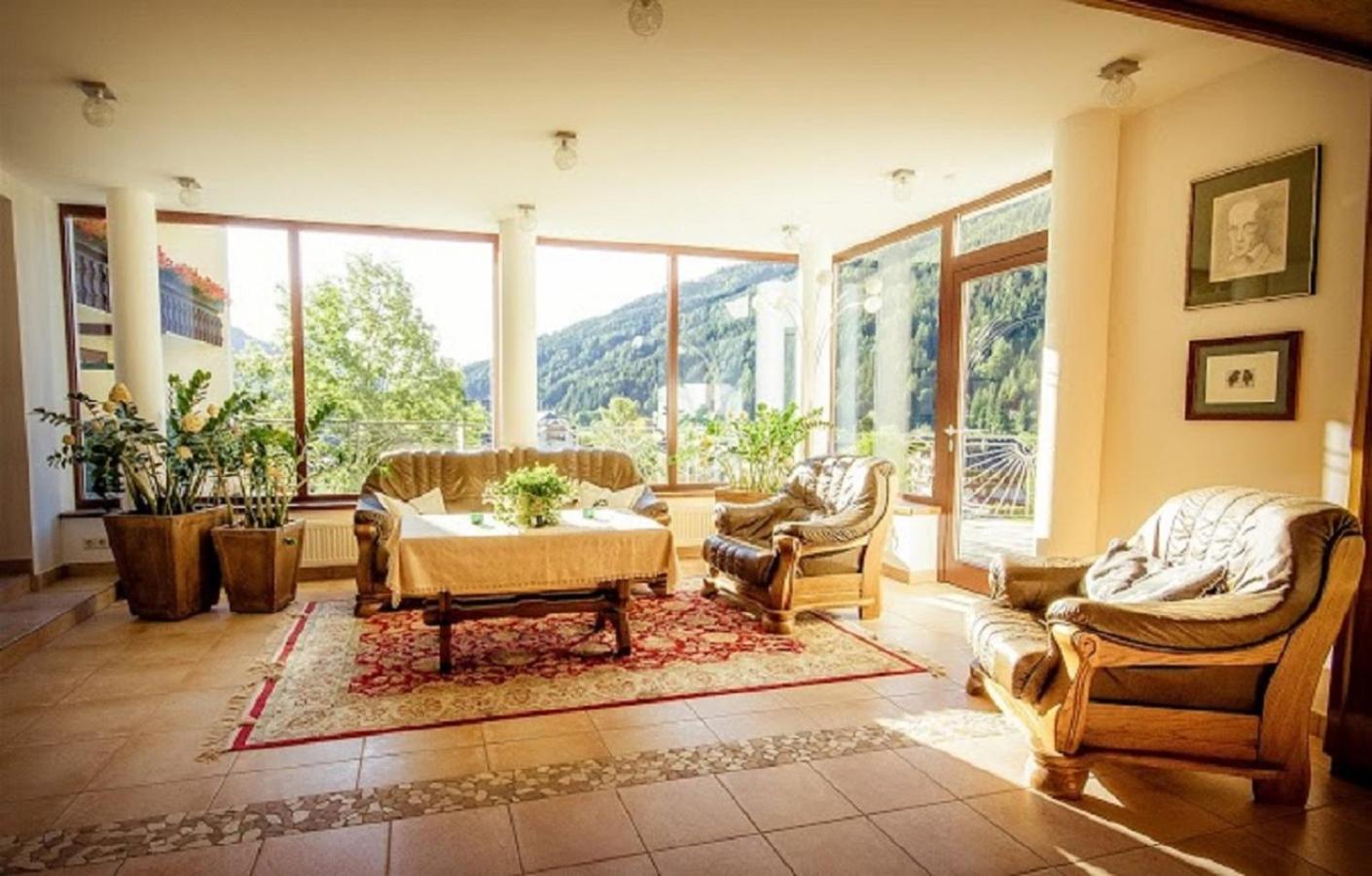 Hotel Garni Haus Sonnblick