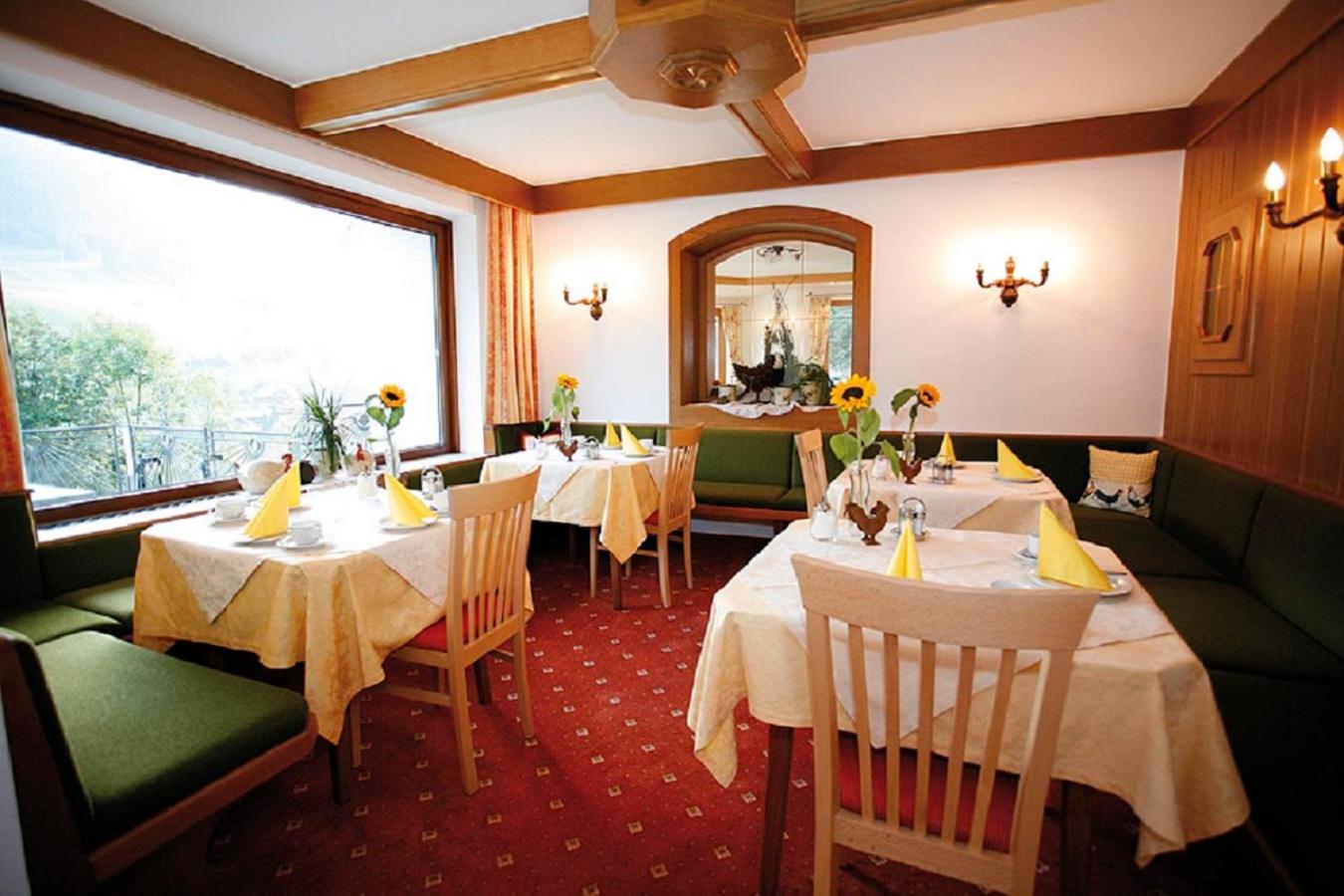 Hotel Garni Haus Sonnblick