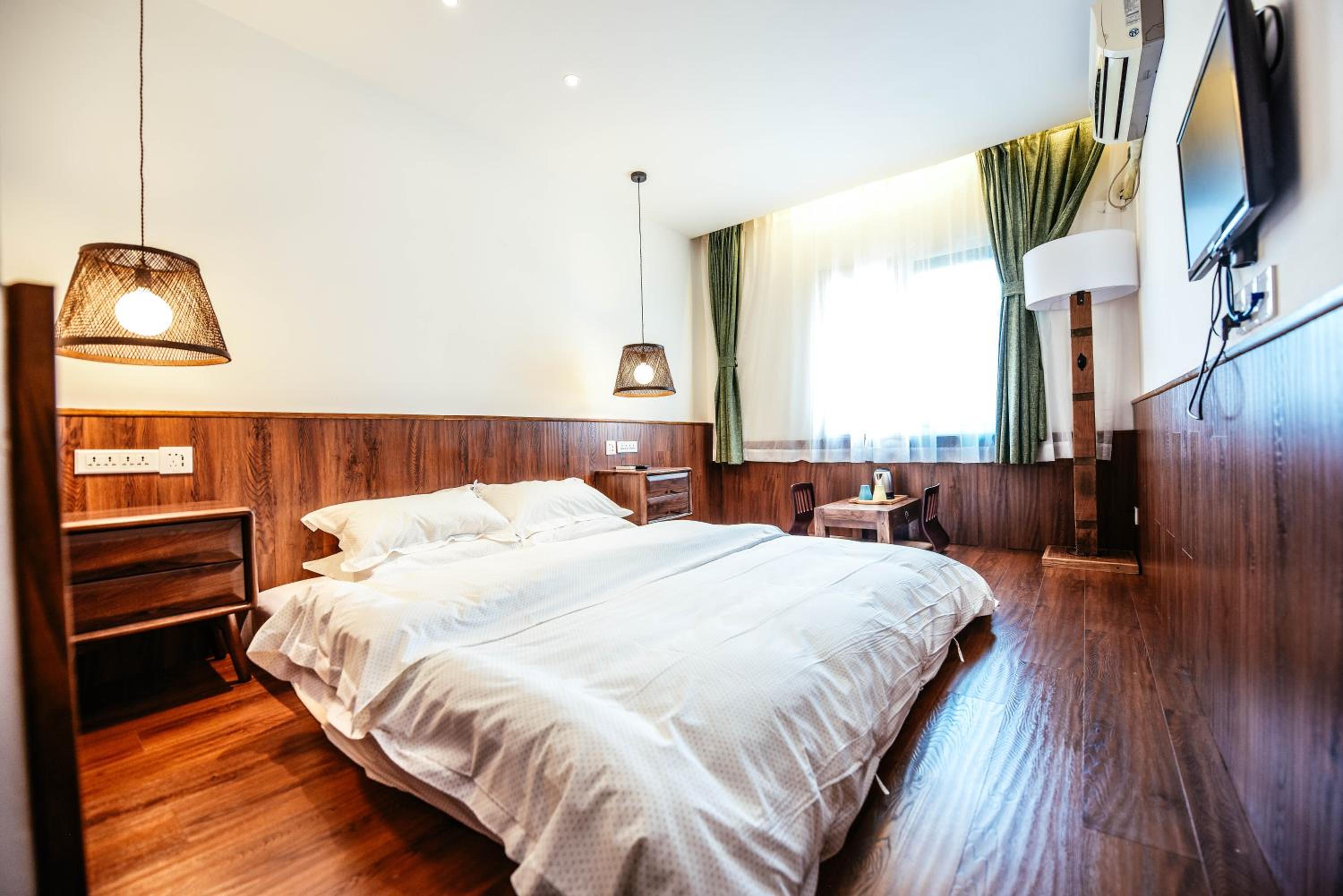 POSHPACKER - Chengdu Flipflop Hostel