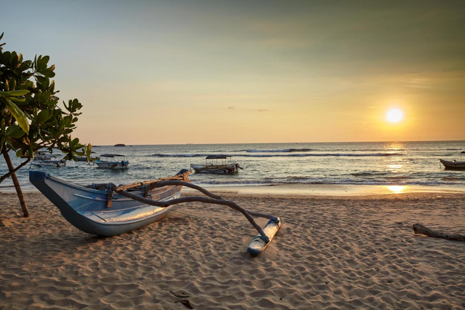 Coral Sands Hotel