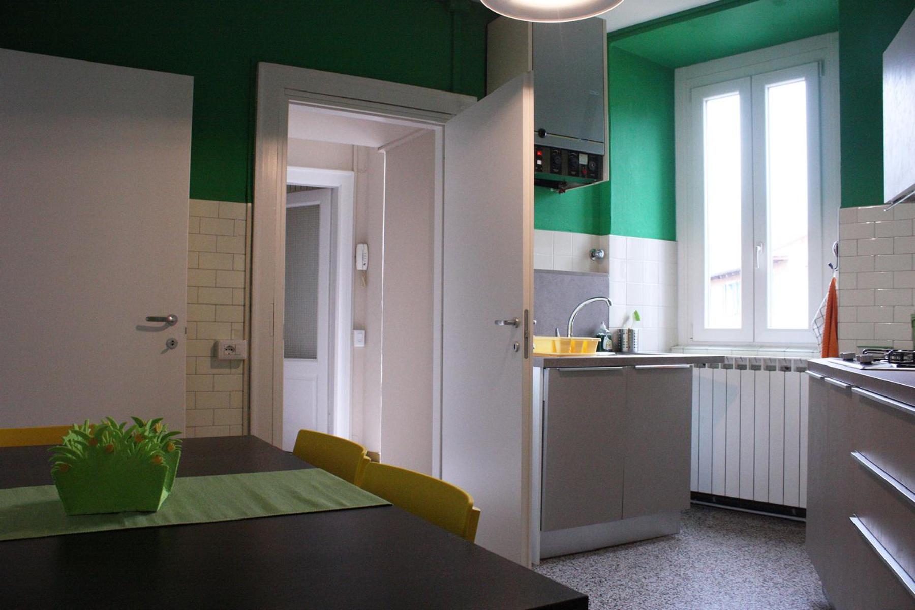 Casa Dennis en Cannobio — kitchen