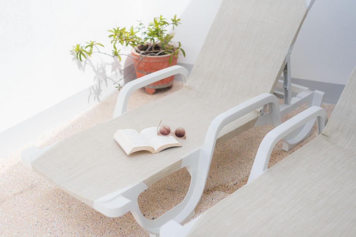 Cozy apartment - Historic Center of Funchal, Madeira view 2