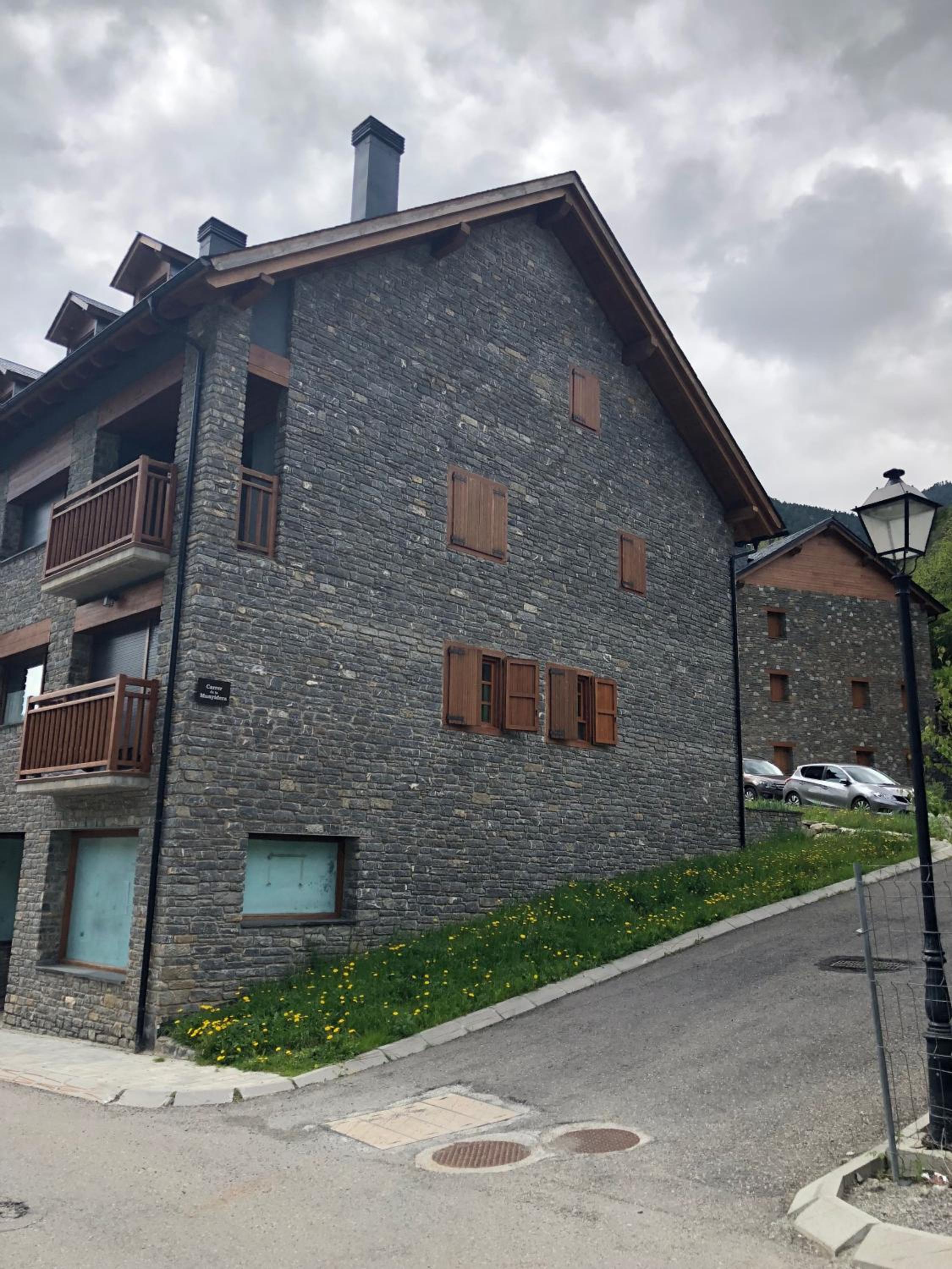Le petit Espot view 3
