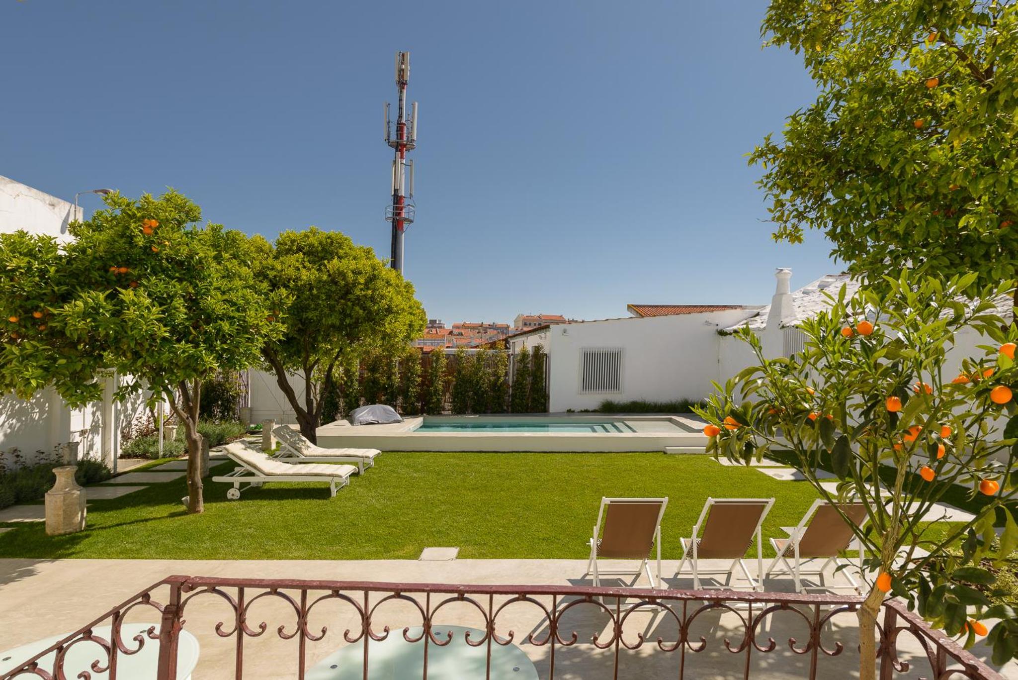 Dona Graca Lisbon Apartments