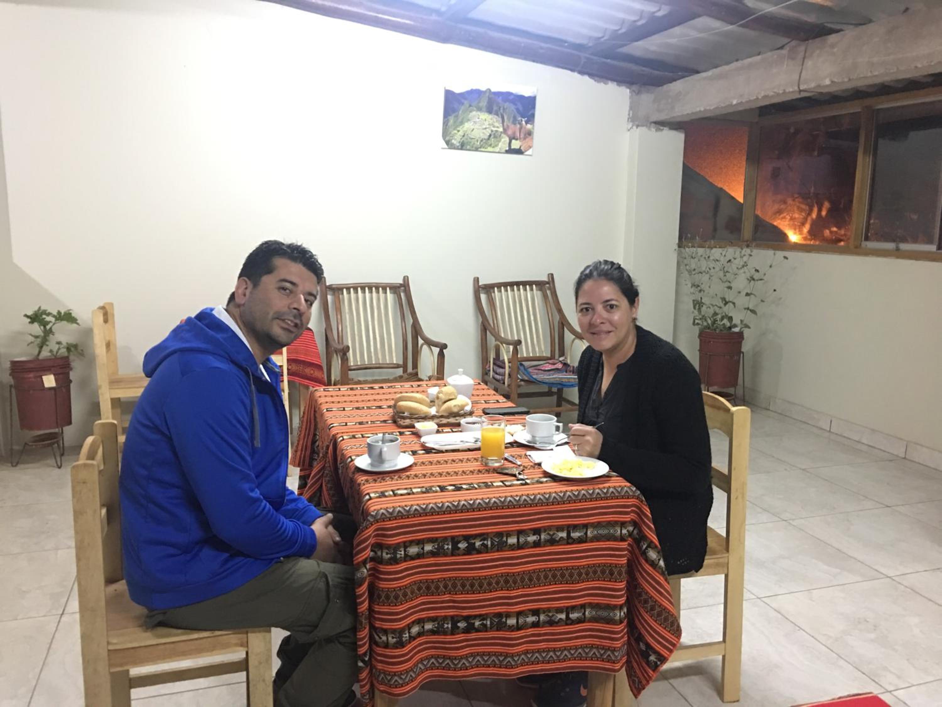 Hostal Apu Qhawarina