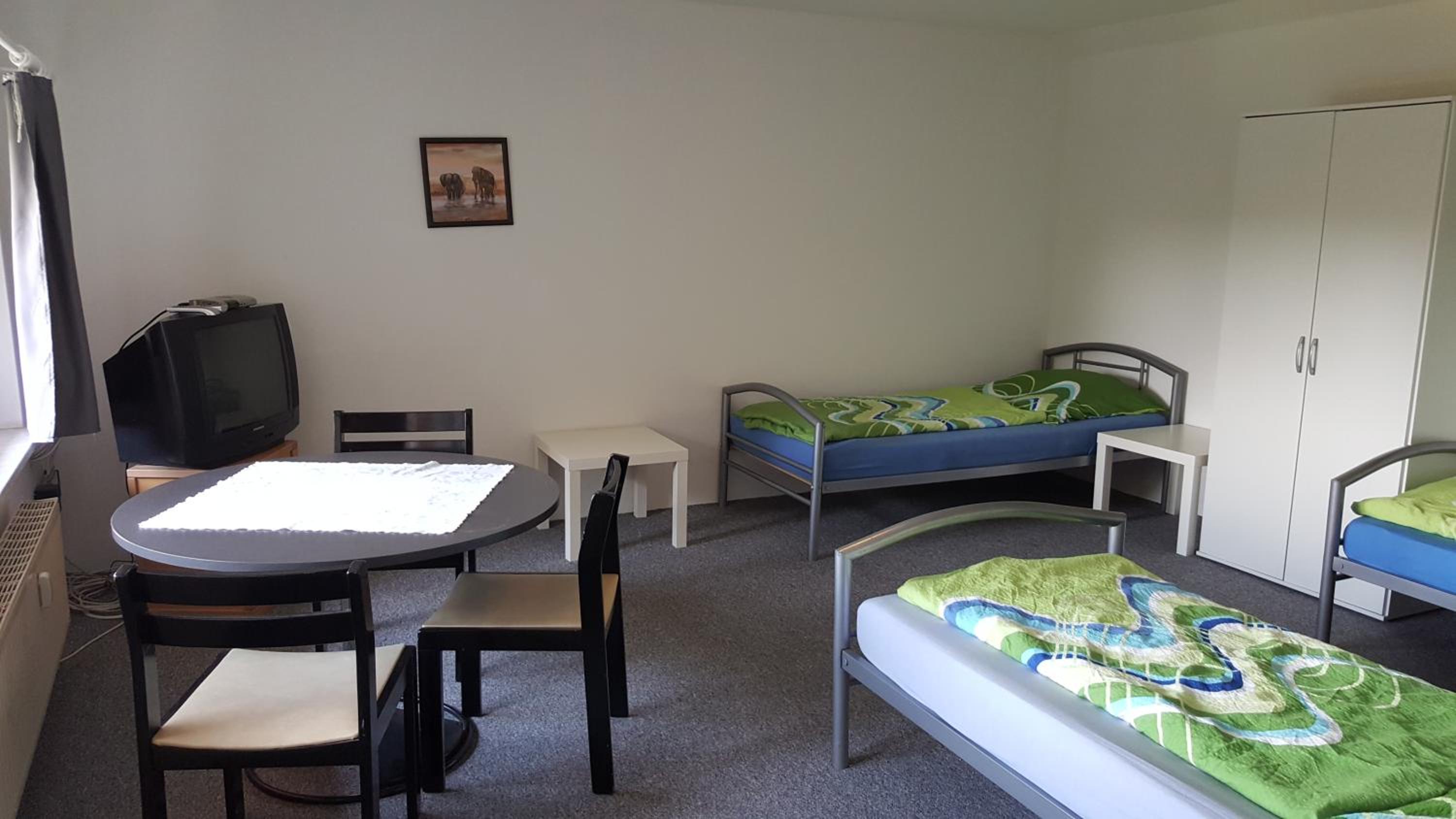 GÄSTE-WOHNUNG 