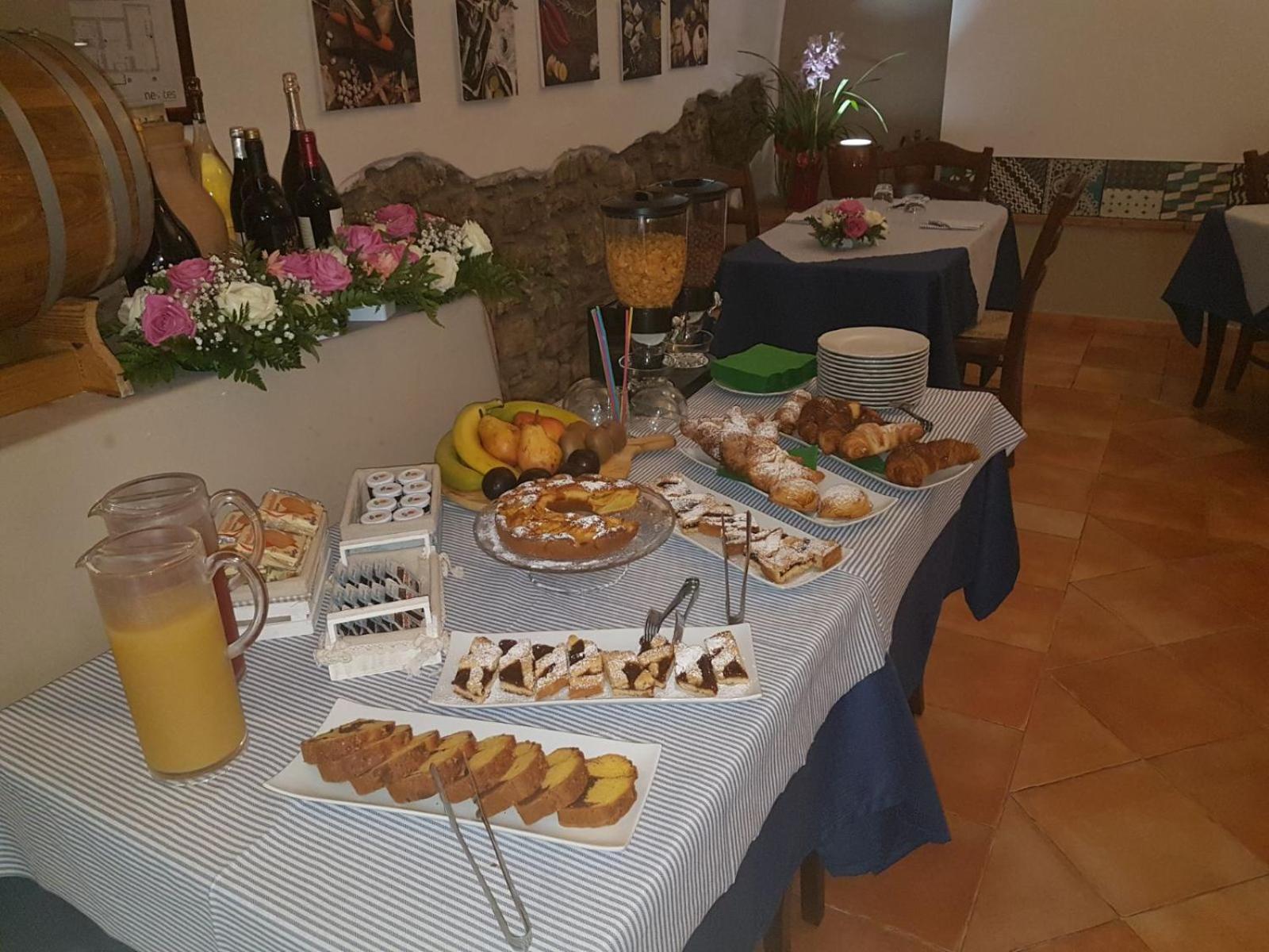 Lamione da Dorotea view 3