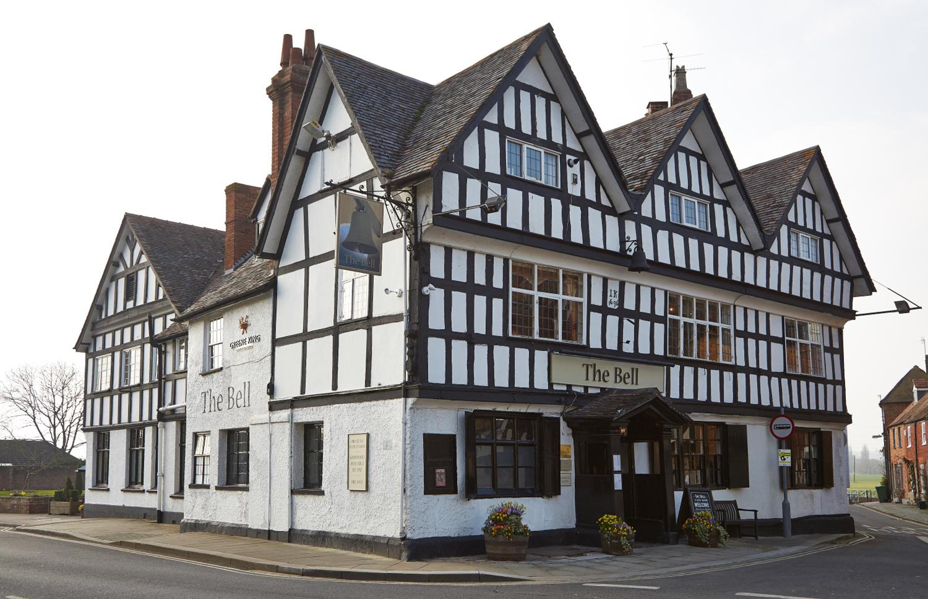 Tewkesbury Vacations - Bell Hotel by Greene King Inns - Property Image 1