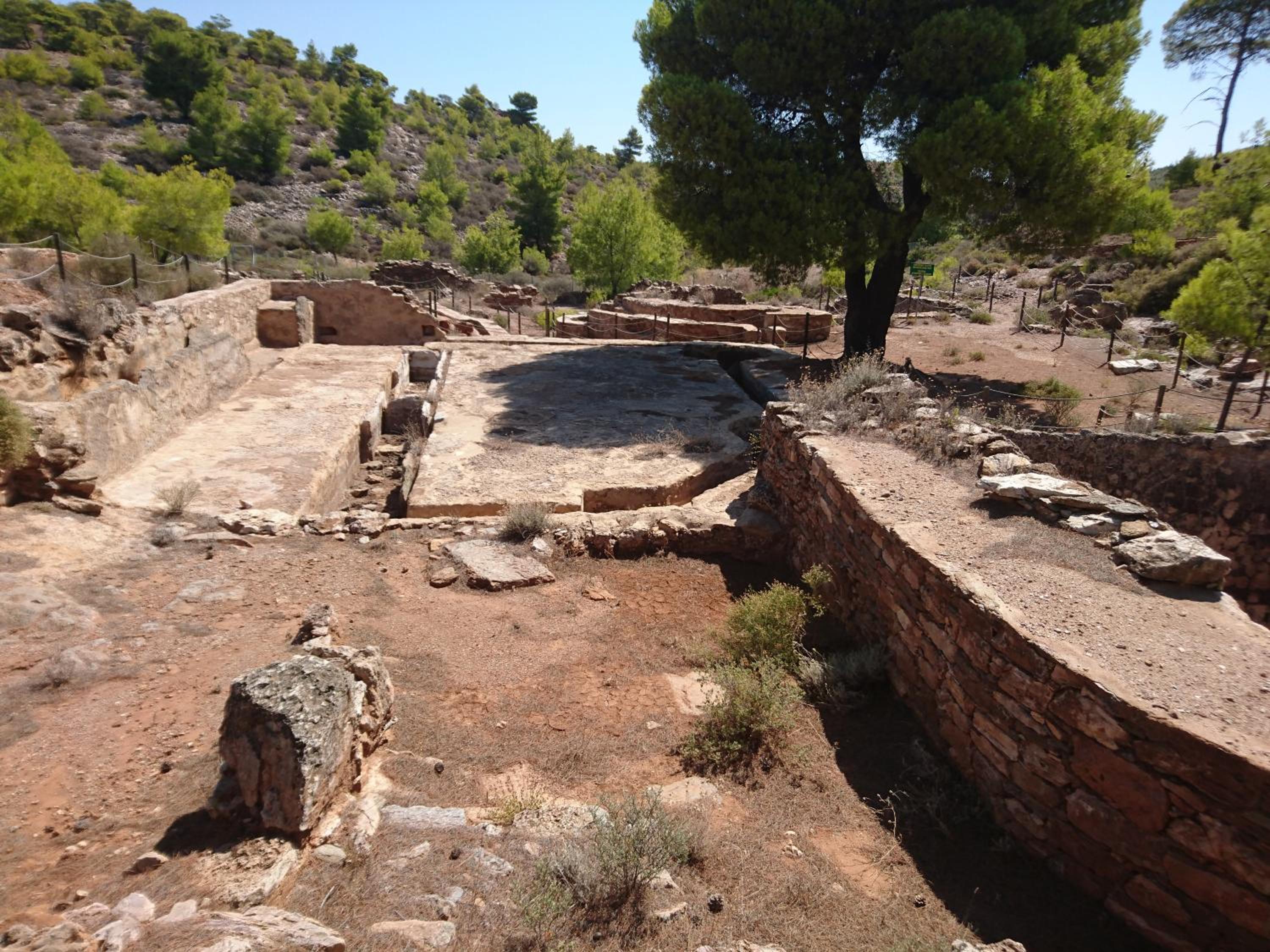 Villa Adamite