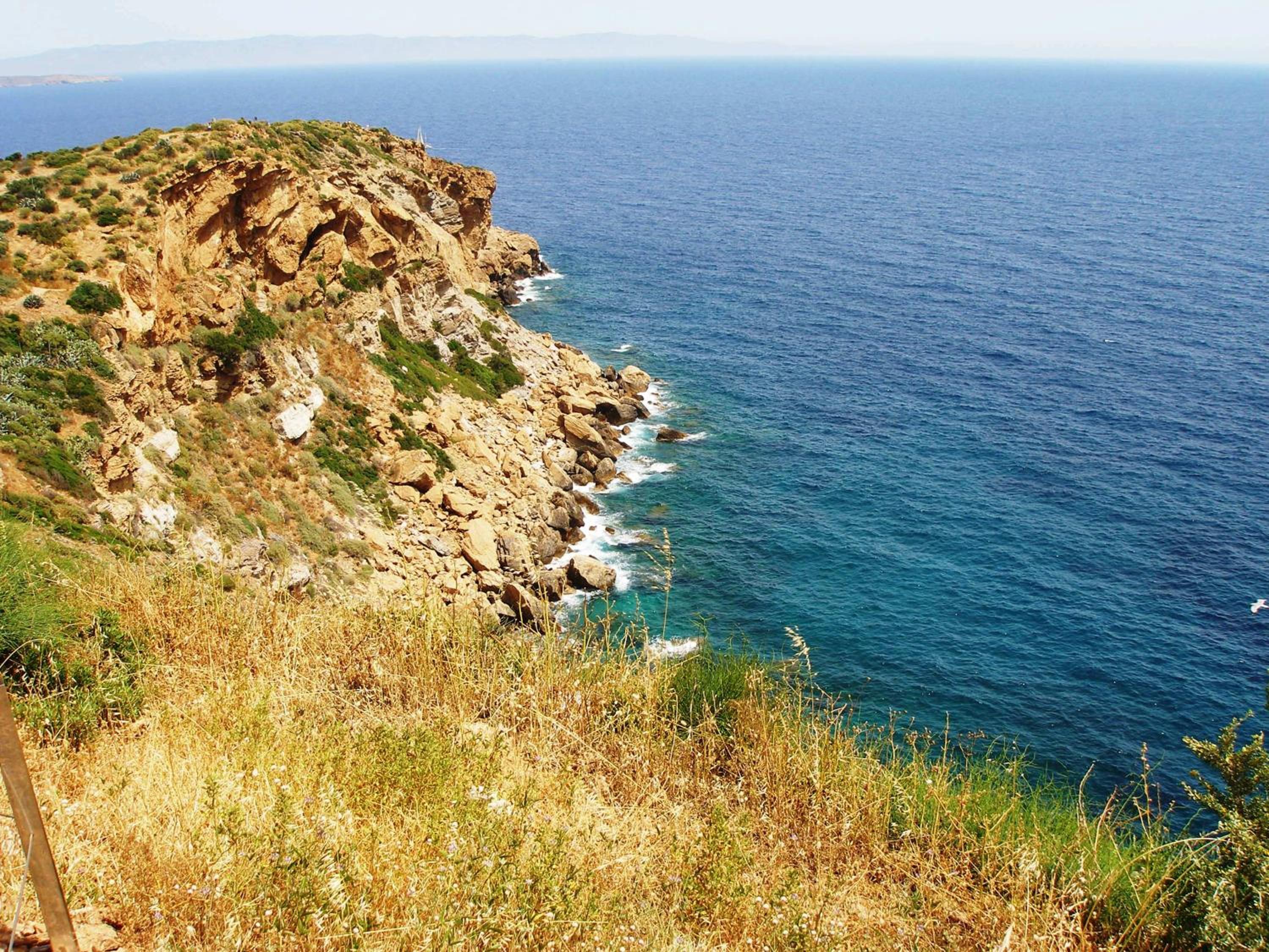Villa Adamite