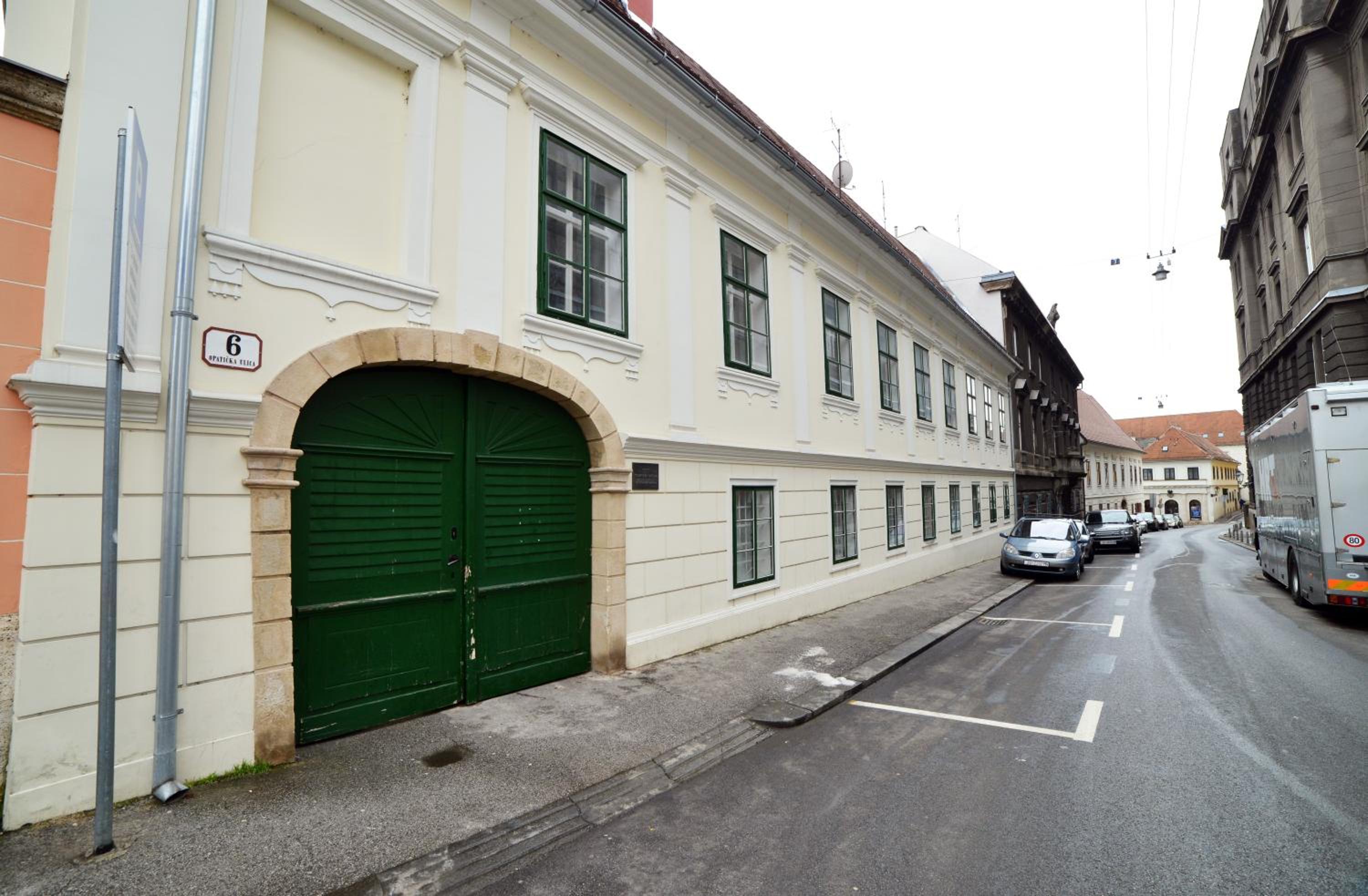 Photo 17