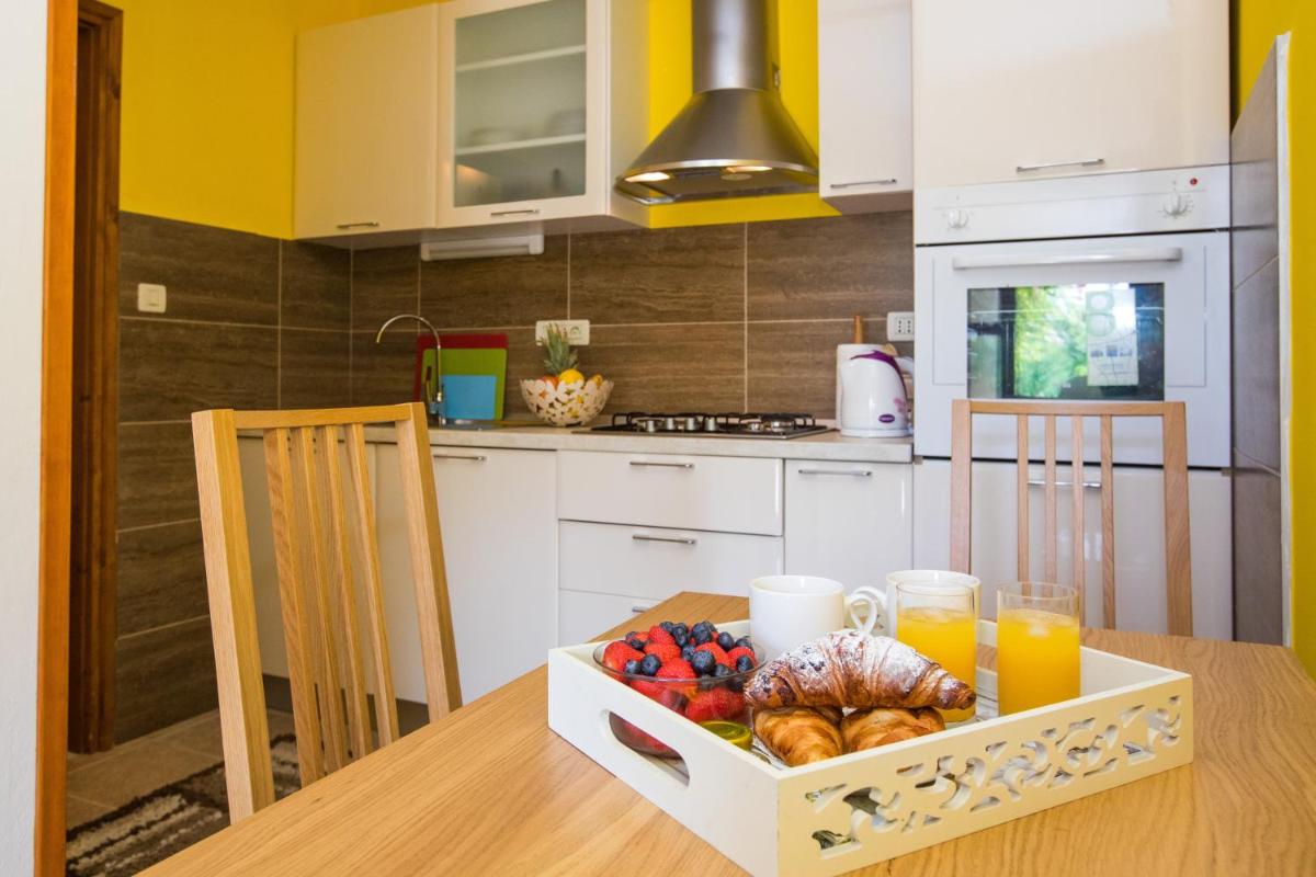 Madonna Guest House