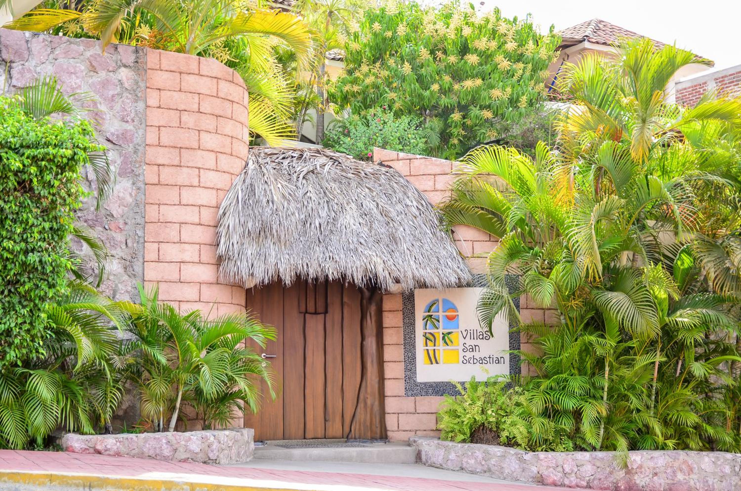 Hotel Villas San Sebastian - Image 1