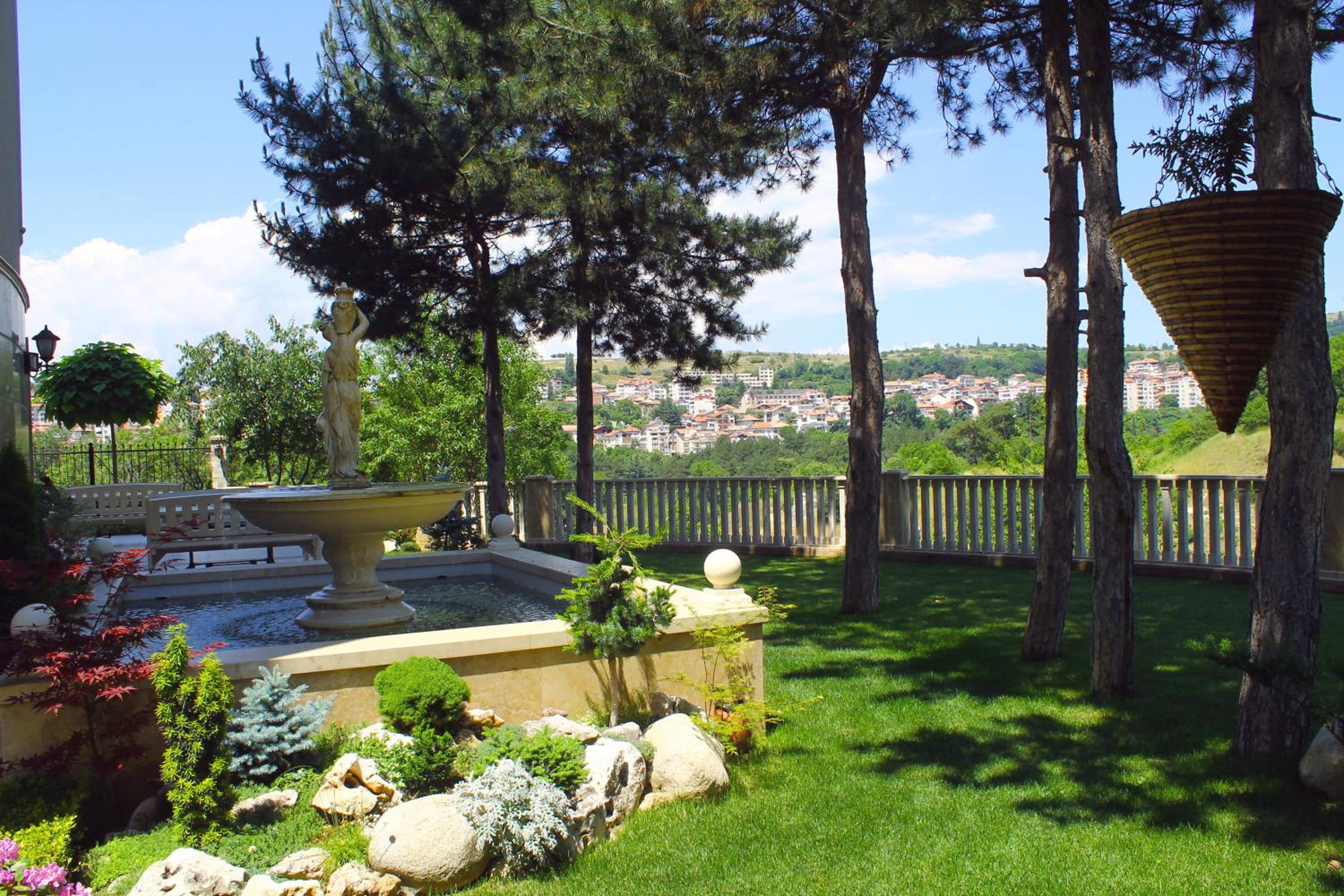 Garden Guest House