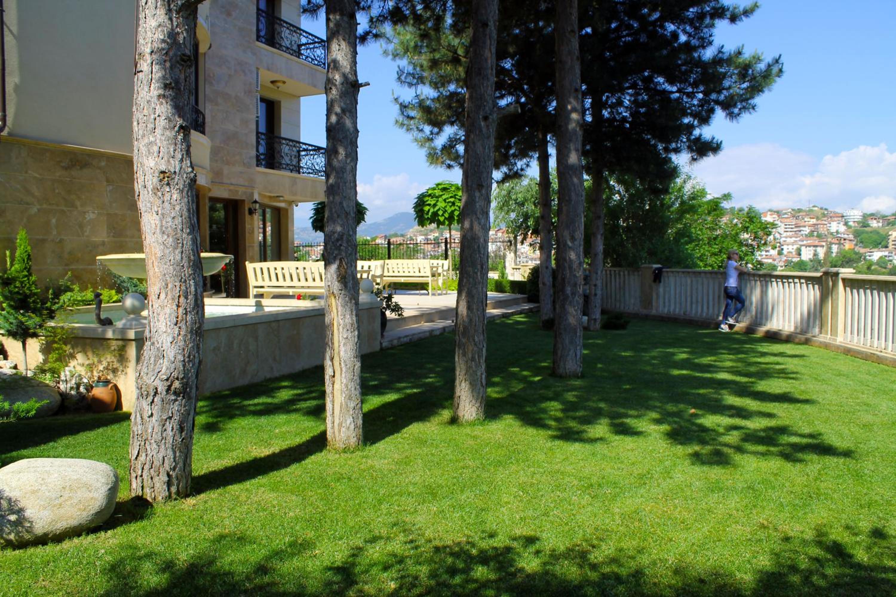 Garden Guest House