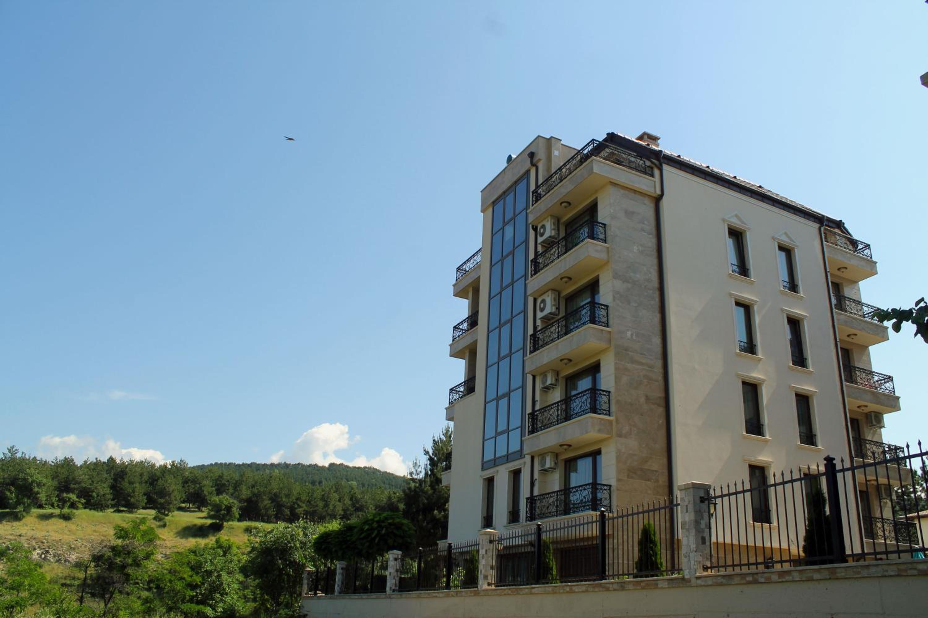 Garden Guest House