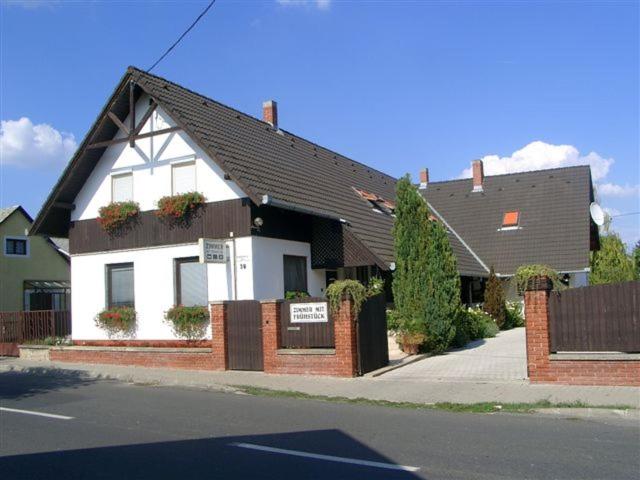 Eifert Ház view 5