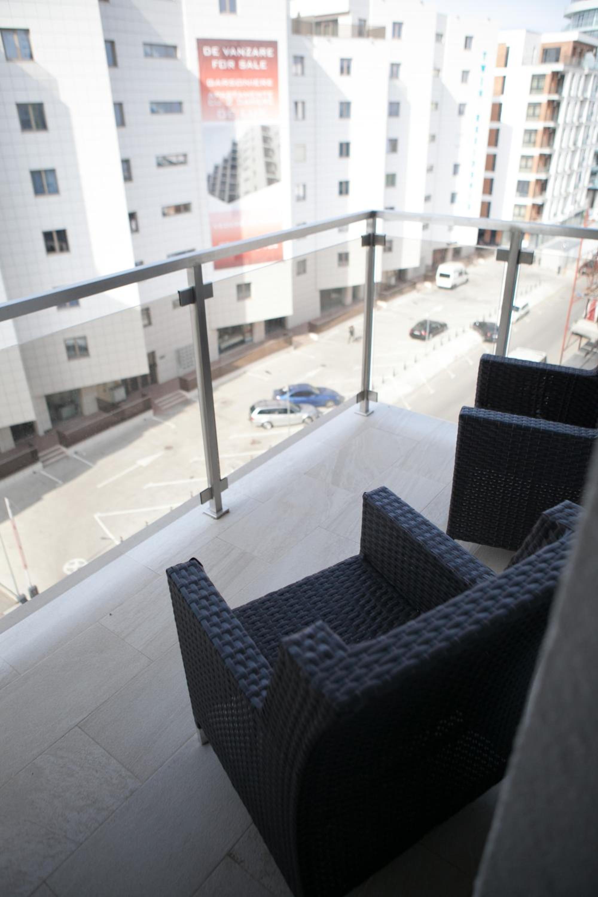 Miramar Residence