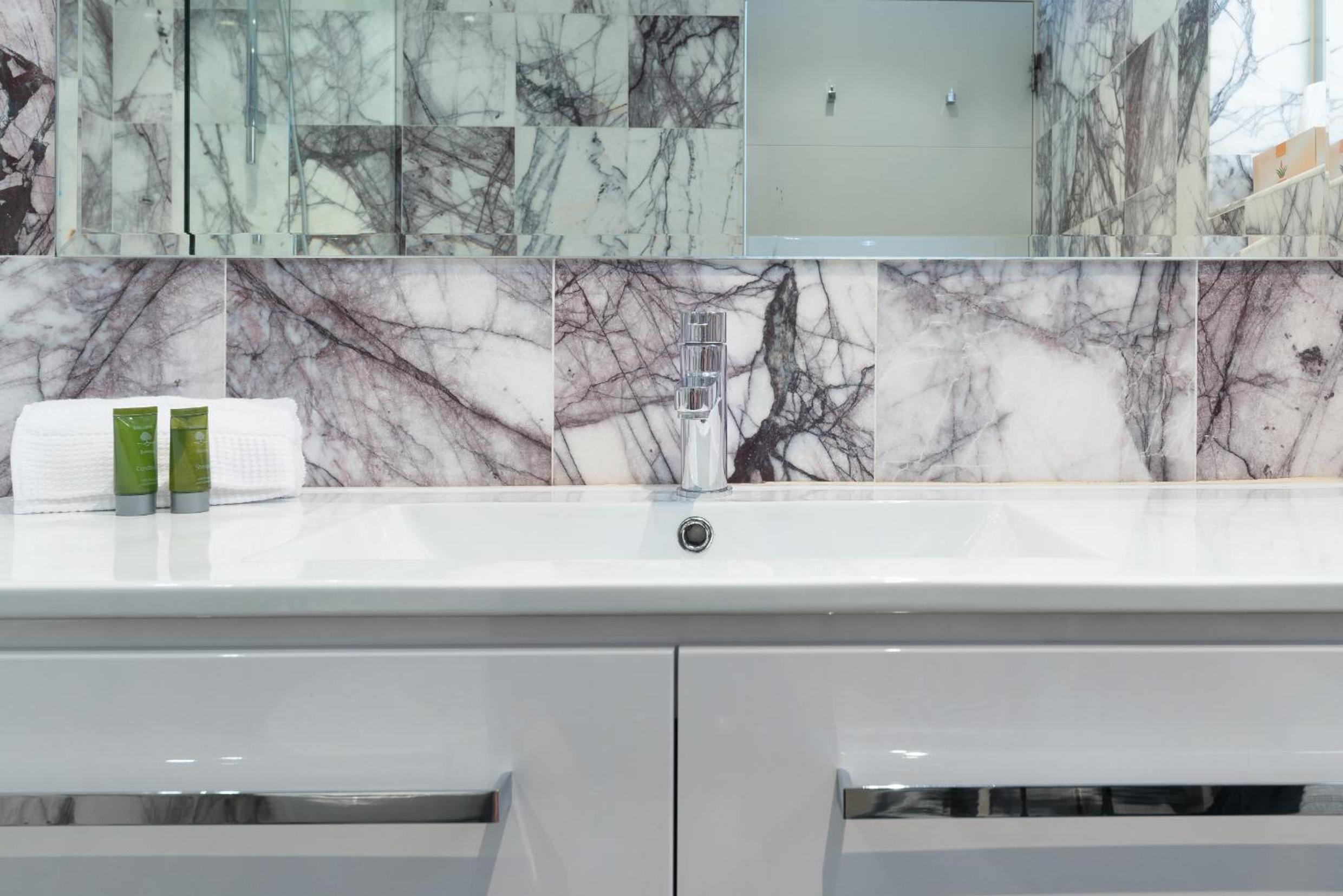 Chic East Sydney Pad