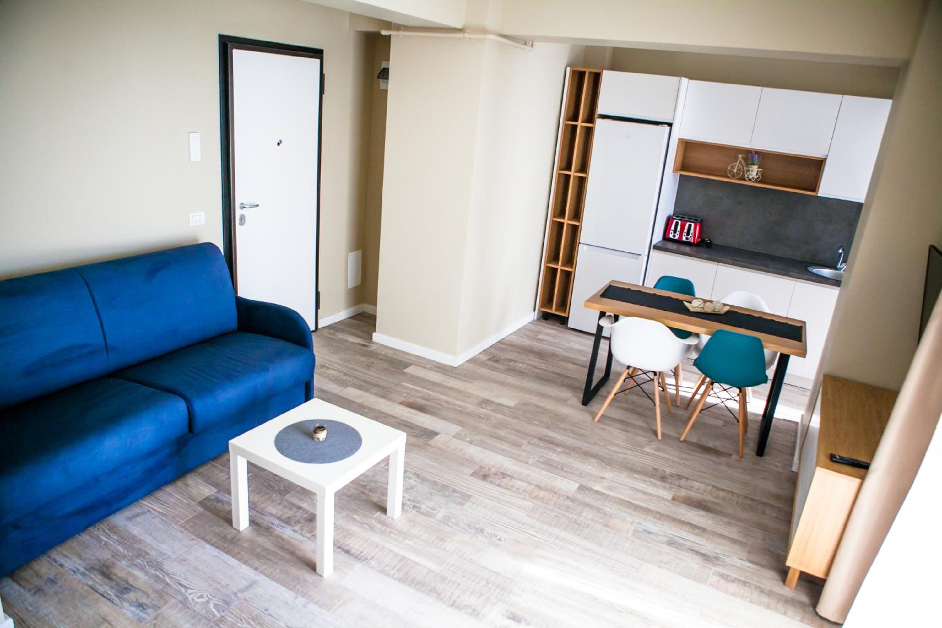 Miramar Residence