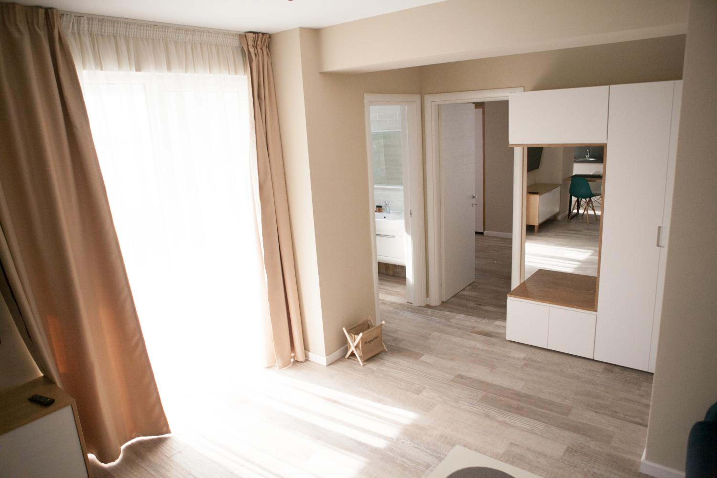 Miramar Residence